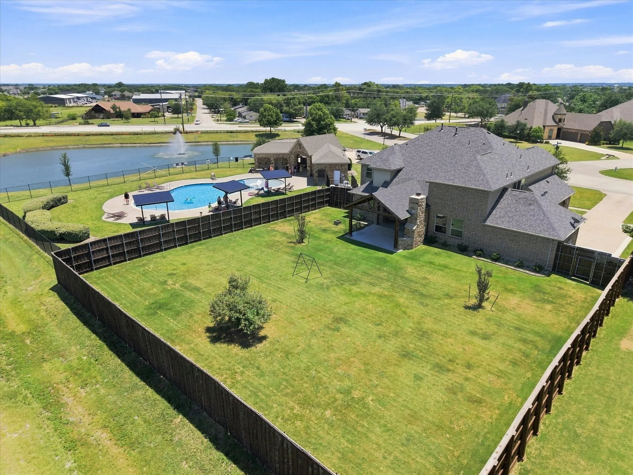 Single Family Residence For Sale in Collin County , 1205 Braddock Way, Wylie, Texas 75098, 5 Bedroom, 4 Bathroom, 3 Garage spaces, 4,098 Sqft, built in 2013, mls#21343008, Real Estate Agent in Wylie, Homes For Sale in Collin county, Homes For Sale in Wylie, Realtor in Wylie Texas, Real Estate Brokerage Independent Realty Texas, Luminita Cordes Realtor