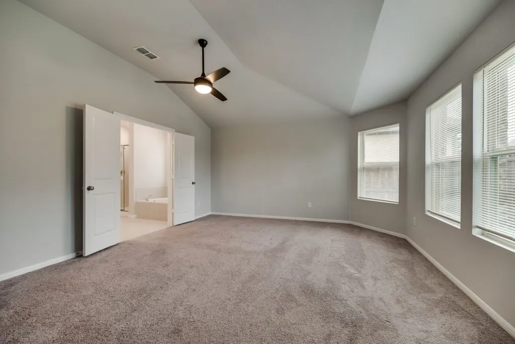 Single Family Residence For Rent in Denton County , 4544 Hemingway Avenue, Celina, Texas 76227, 4 Bedroom, 2 Bathroom, 2 Garage spaces, 2,056 Sqft, built in 2019, mls#21343498, Real Estate Agent in Celina, Homes For Rent in Denton county, Homes For Rent in Celina, Realtor in Celina Texas, Real Estate Brokerage Independent Realty Texas, Luminita Cordes Realtor