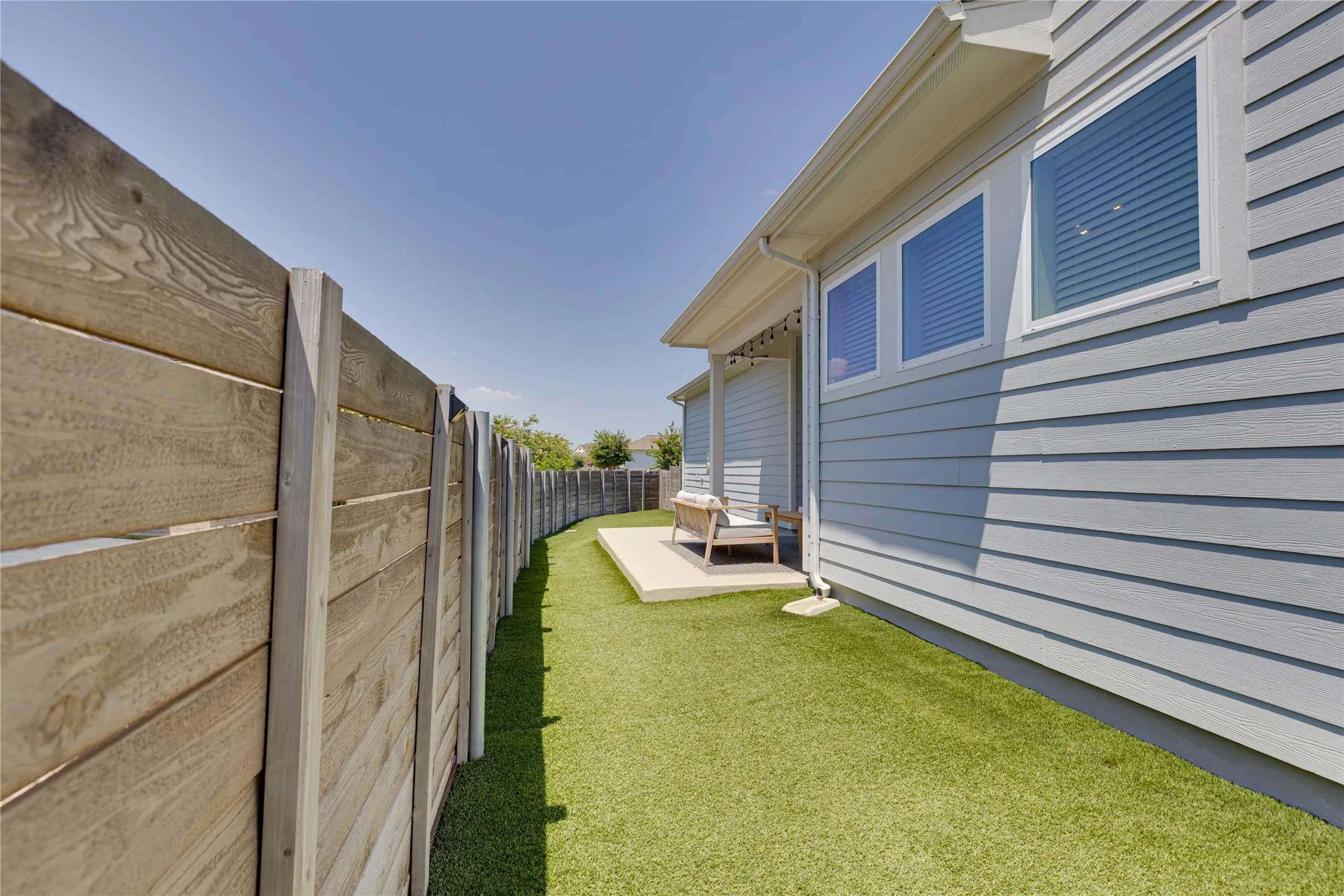 Single Family Residence For Sale in Tarrant County , 8801 Grand Avenue, North Richland Hills, Texas 76180, 3 Bedroom, 3 Bathroom, 2 Garage spaces, 1,792 Sqft, built in 2021, mls#21343803, Real Estate Agent in North Richland Hills, Homes For Sale in Tarrant county, Homes For Sale in North Richland Hills, Realtor in North Richland Hills Texas, Real Estate Brokerage Independent Realty Texas, Luminita Cordes Realtor