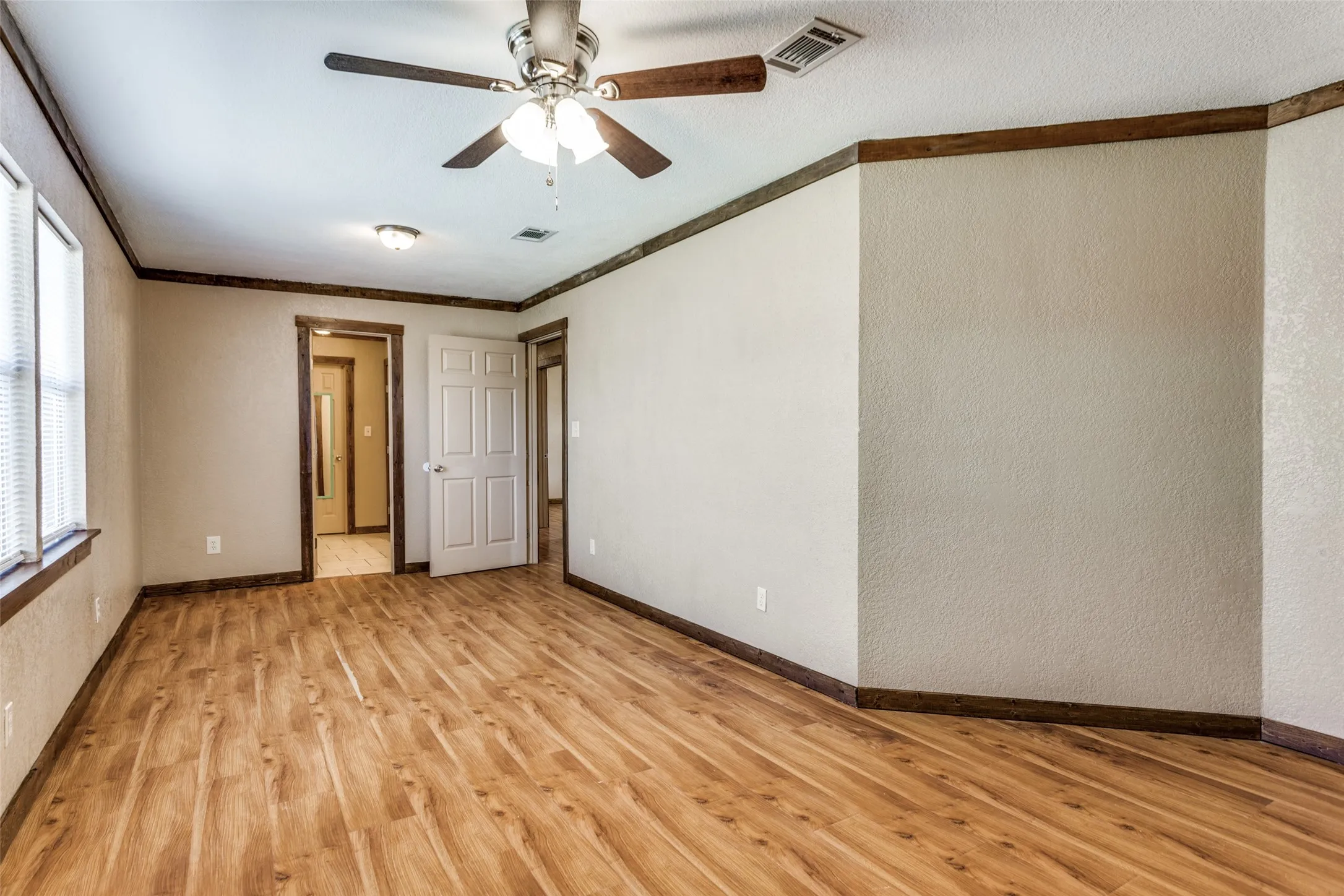Single Family Residence For Sale in Parker County , 401 Ashwood Street, Azle, Texas 76020, 3 Bedroom, 2 Bathroom, Garage spaces, 1,536 Sqft, built in 0, mls#21343756, Real Estate Agent in Azle, Homes For Sale in Parker county, Homes For Sale in Azle, Realtor in Azle Texas, Real Estate Brokerage Independent Realty Texas, Luminita Cordes Realtor