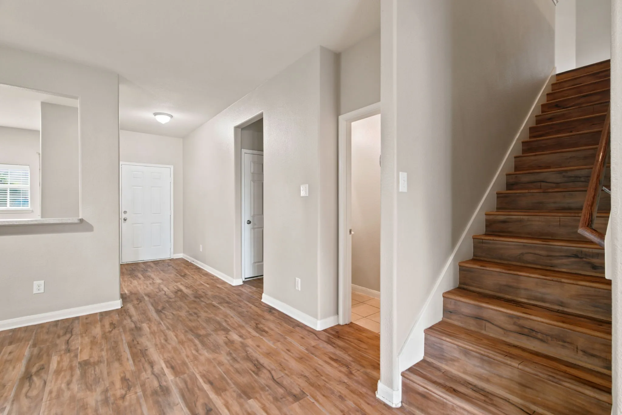 Single Family Residence For Sale in Wise County , 177 Buffalo Ridge Drive, Newark, Texas 76071, 5 Bedroom, 3 Bathroom, 2 Garage spaces, 2,552 Sqft, built in 2011, mls#21343780, Real Estate Agent in Newark, Homes For Sale in Wise county, Homes For Sale in Newark, Realtor in Newark Texas, Real Estate Brokerage Independent Realty Texas, Luminita Cordes Realtor