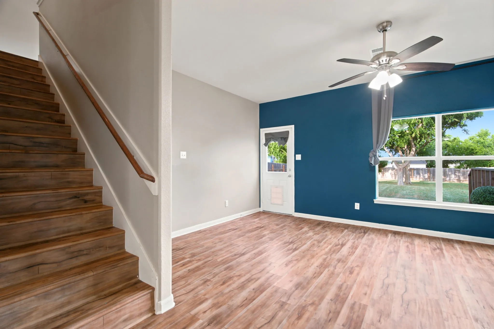 Single Family Residence For Sale in Wise County , 177 Buffalo Ridge Drive, Newark, Texas 76071, 5 Bedroom, 3 Bathroom, 2 Garage spaces, 2,552 Sqft, built in 2011, mls#21343780, Real Estate Agent in Newark, Homes For Sale in Wise county, Homes For Sale in Newark, Realtor in Newark Texas, Real Estate Brokerage Independent Realty Texas, Luminita Cordes Realtor