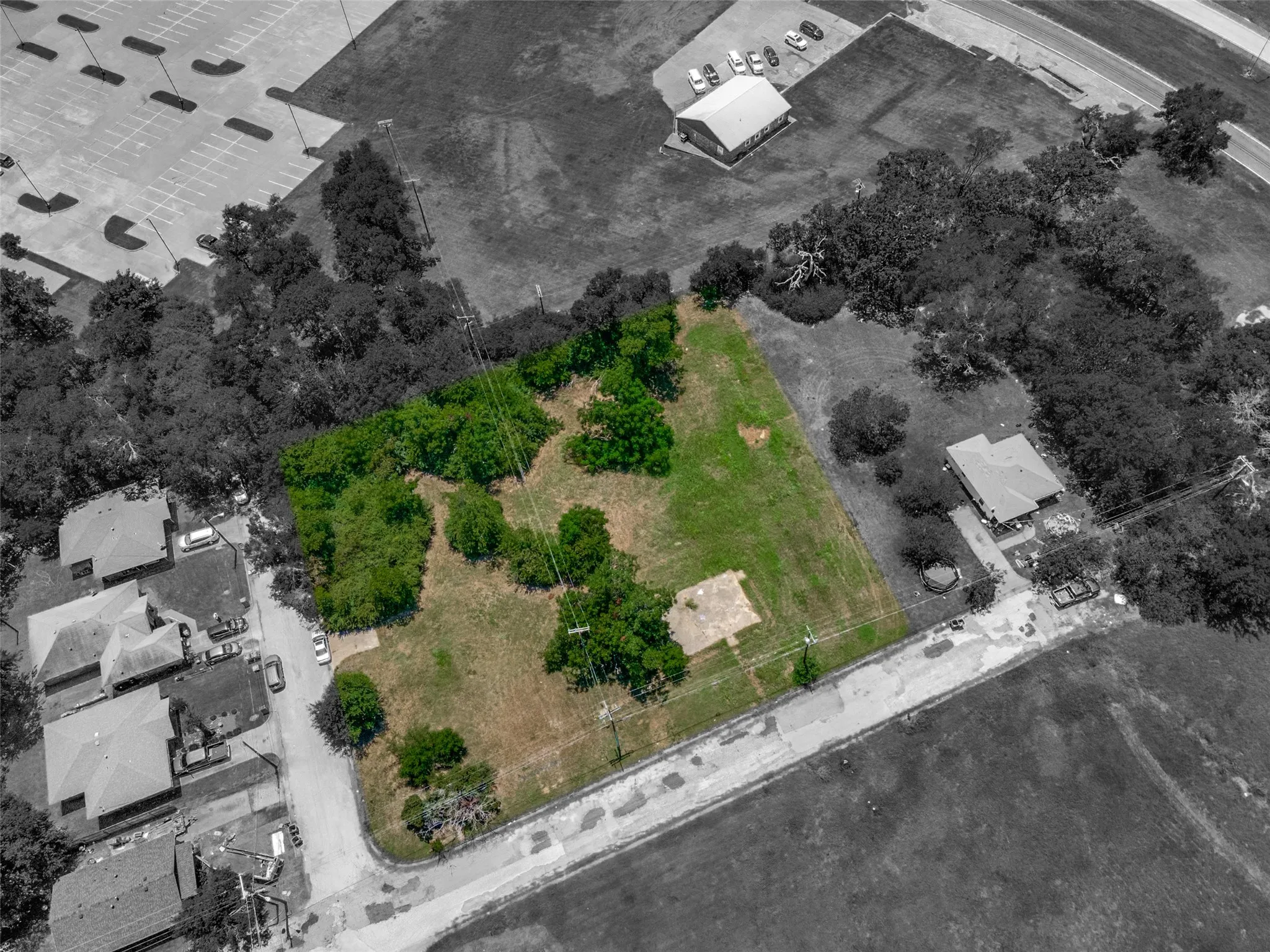 Unimproved Land For Sale in Kaufman County , 303 Carver, Kaufman, Texas 75142, 0, 0, Garage spaces, 0 Sqft, built in 0, mls#21337555, Real Estate Agent in Kaufman, Homes For Sale in Kaufman county, Homes For Sale in Kaufman, Realtor in Kaufman Texas, Real Estate Brokerage Independent Realty Texas, Luminita Cordes Realtor