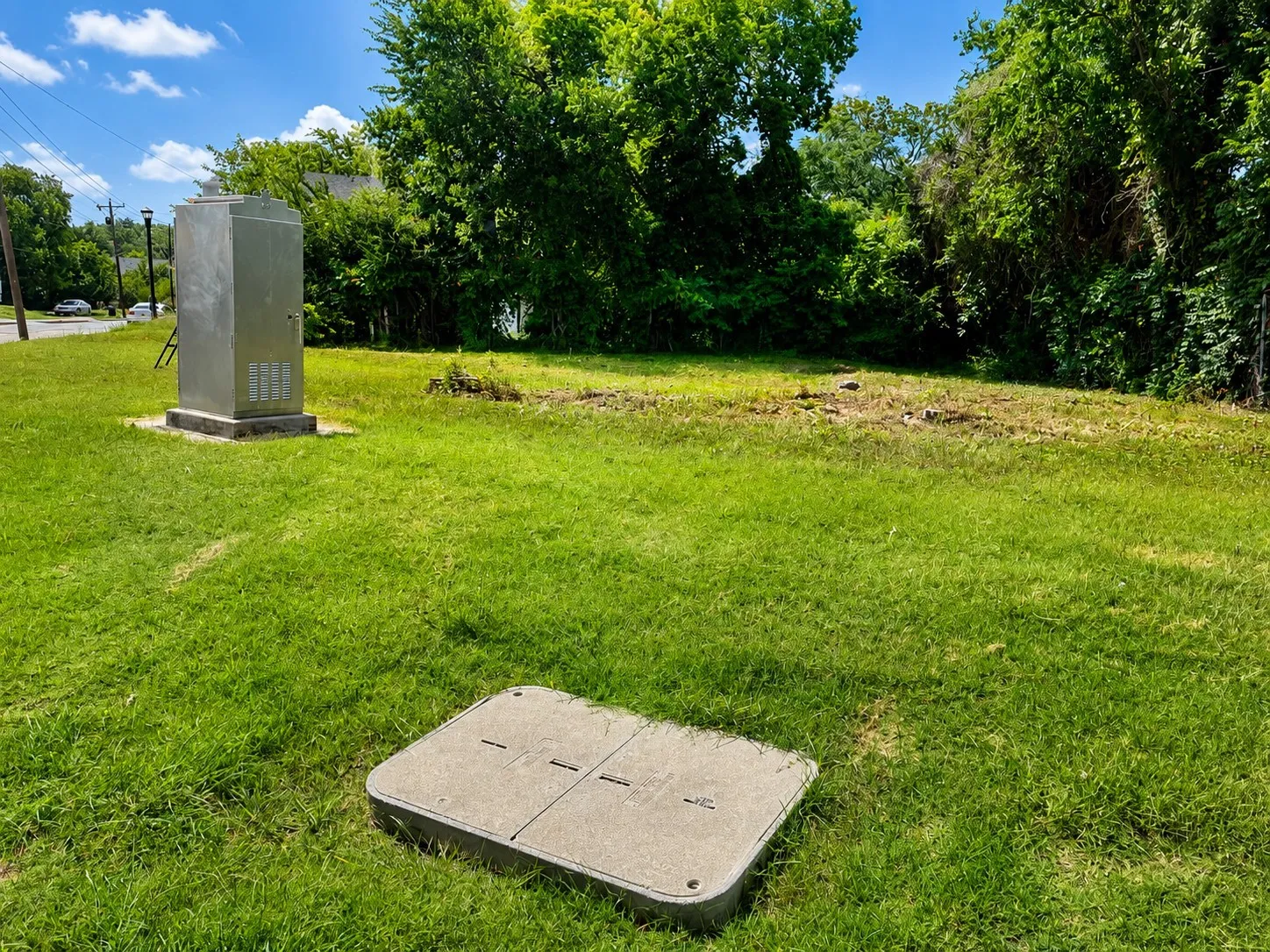 1154 Mansfield ave featuring a utility access panel and a utility box