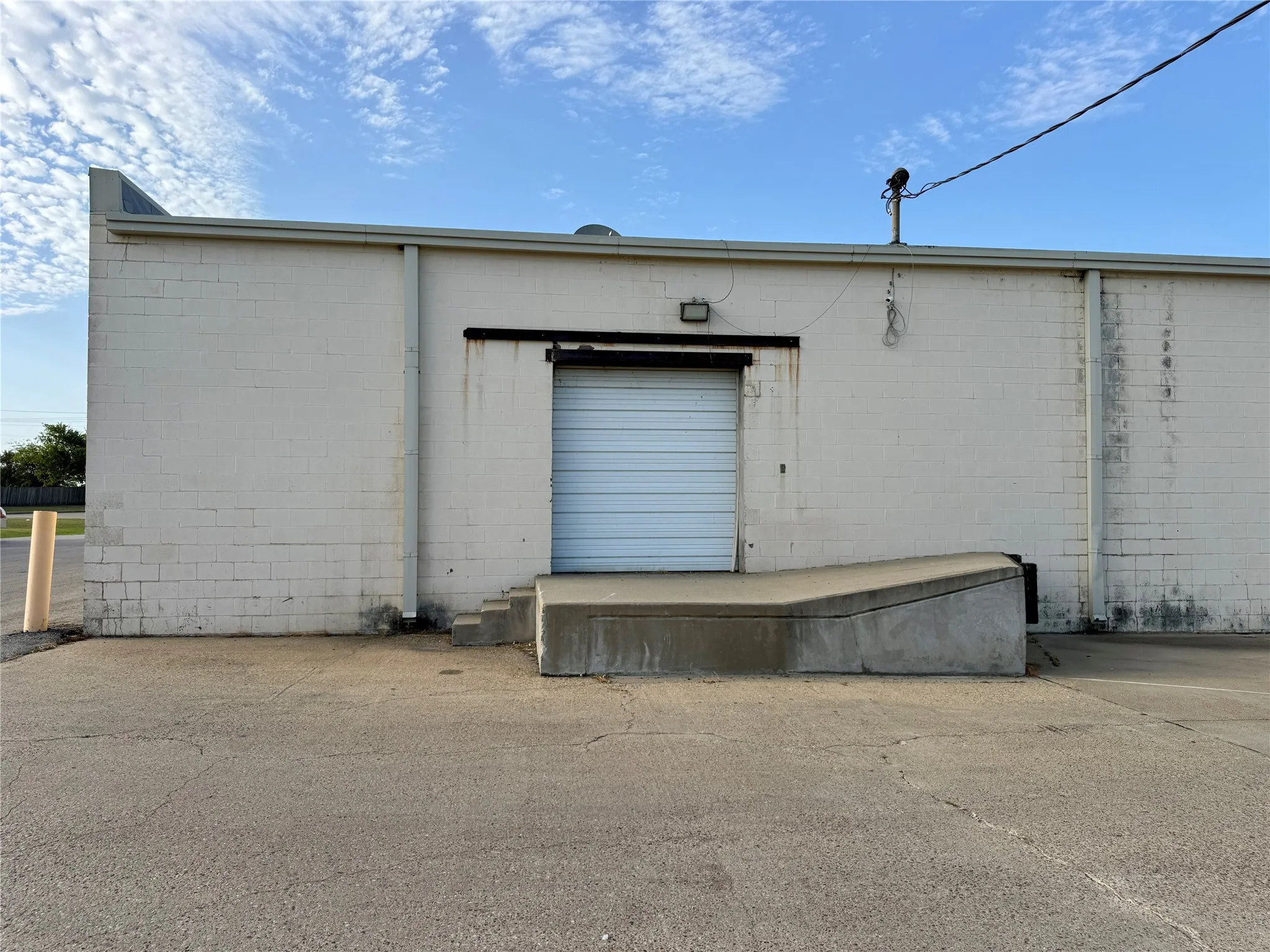 Retail For Rent in Van Zandt County , 1105 W South Commerce Street, Wills Point, Texas 75169, 0, 0, Garage spaces, 0 Sqft, built in 1974, Price $9,600, mls#21336360, Real Estate Agent in Wills Point, Homes For Rent in Van Zandt county, Homes For Rent in Wills Point, Realtor in Wills Point Texas, Real Estate Brokerage Independent Realty Texas, Luminita Cordes Realtor