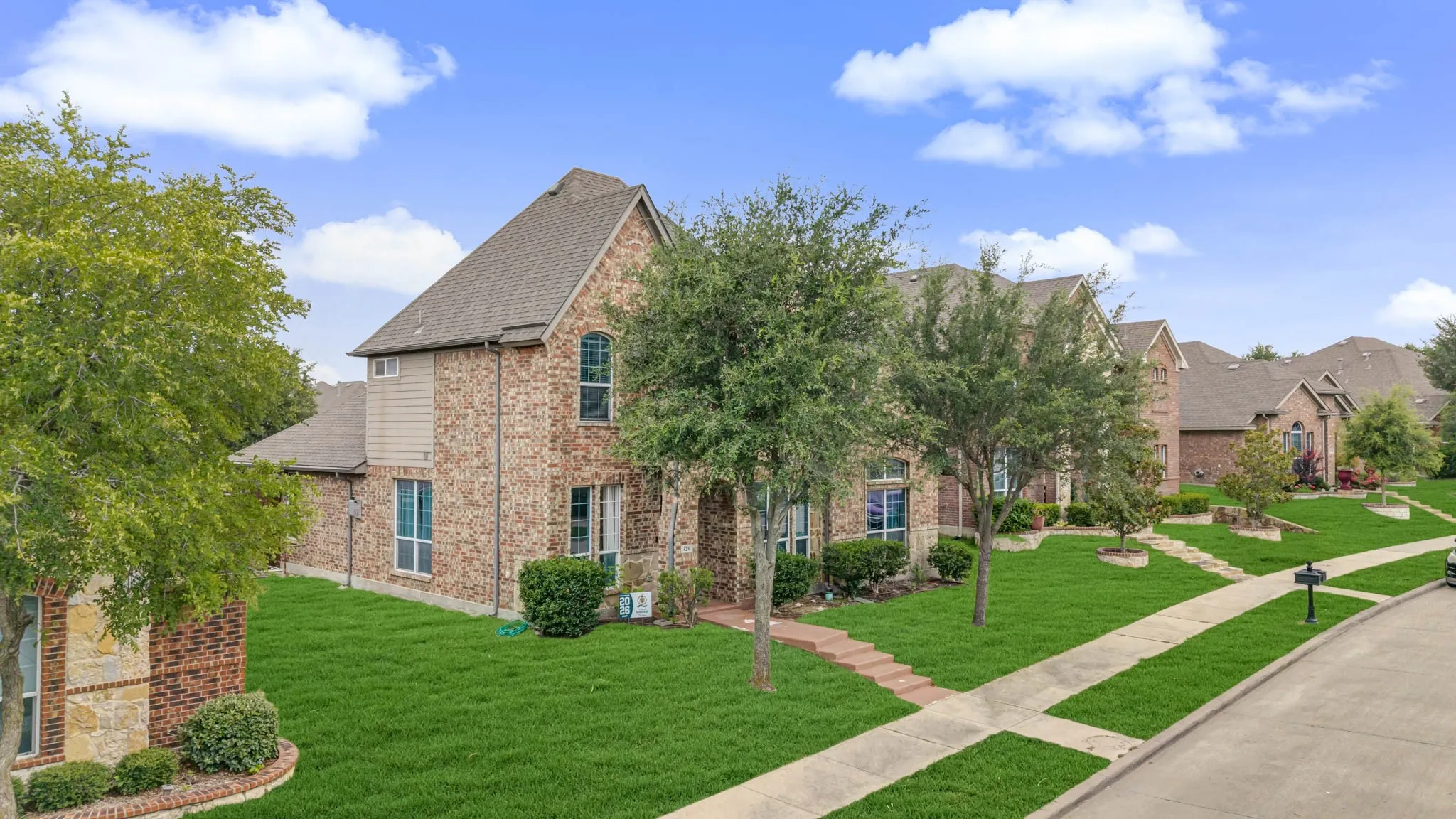 Single Family Residence For Sale in Dallas County , 428 Shasta Street, De Soto, Texas 75115, 4 Bedroom, 3 Bathroom, 2 Garage spaces, 2,733 Sqft, built in 2011, mls#21343108, Real Estate Agent in De Soto, Homes For Sale in Dallas county, Homes For Sale in De Soto, Realtor in De Soto Texas, Real Estate Brokerage Independent Realty Texas, Luminita Cordes Realtor