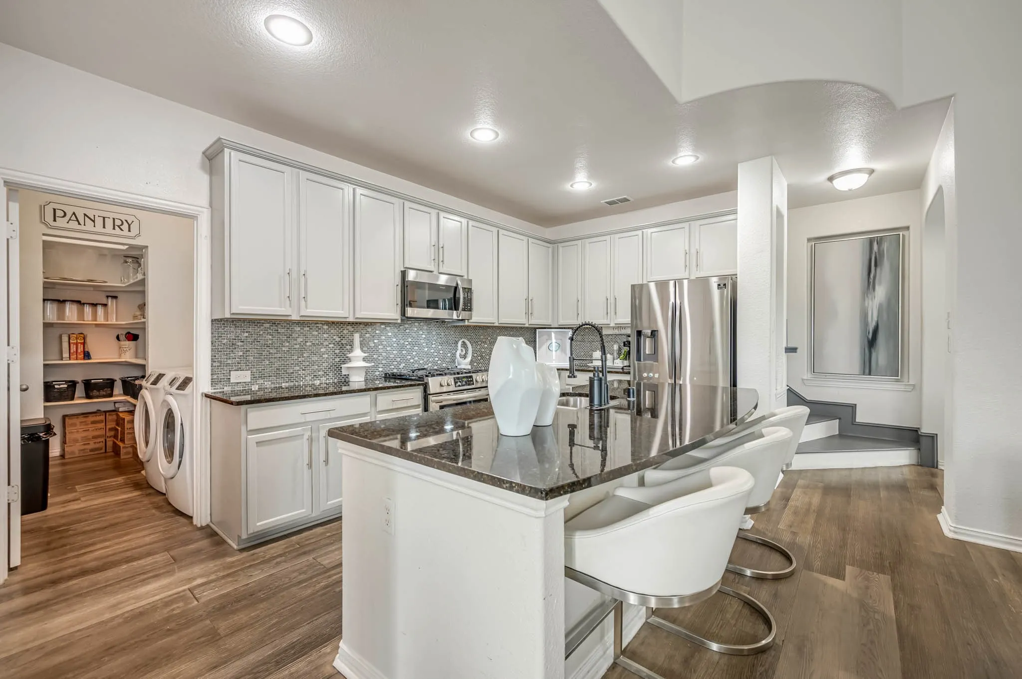 Single Family Residence For Sale in Dallas County , 428 Shasta Street, De Soto, Texas 75115, 4 Bedroom, 3 Bathroom, 2 Garage spaces, 2,733 Sqft, built in 2011, mls#21343108, Real Estate Agent in De Soto, Homes For Sale in Dallas county, Homes For Sale in De Soto, Realtor in De Soto Texas, Real Estate Brokerage Independent Realty Texas, Luminita Cordes Realtor