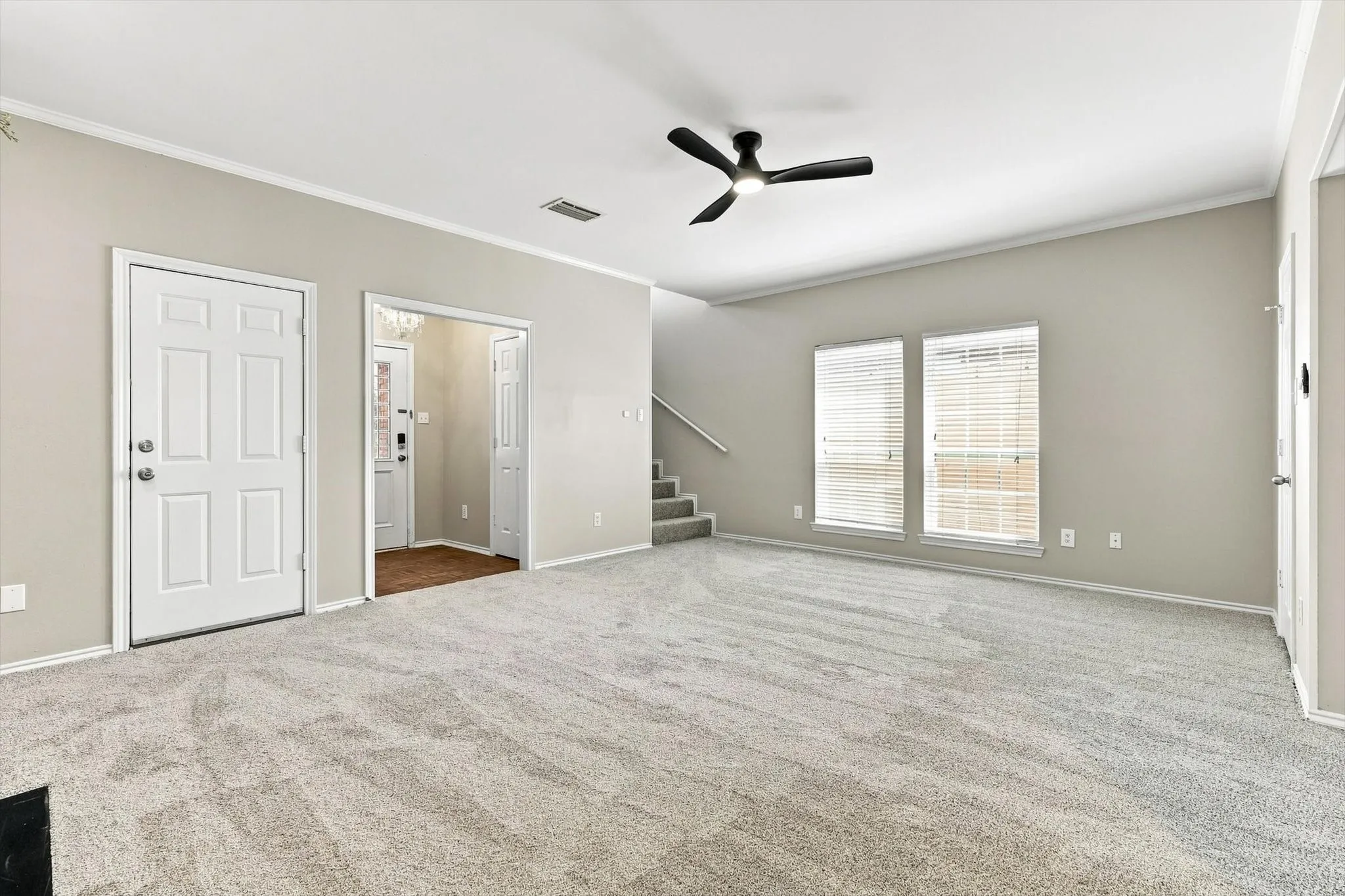 Single Family Residence For Sale in Tarrant County , 2520 Bear Haven Drive, Grapevine, Texas 76051, 2 Bedroom, 3 Bathroom, 2 Garage spaces, 2,014 Sqft, built in 1986, mls#21341543, Real Estate Agent in Grapevine, Homes For Sale in Tarrant county, Homes For Sale in Grapevine, Realtor in Grapevine Texas, Real Estate Brokerage Independent Realty Texas, Luminita Cordes Realtor