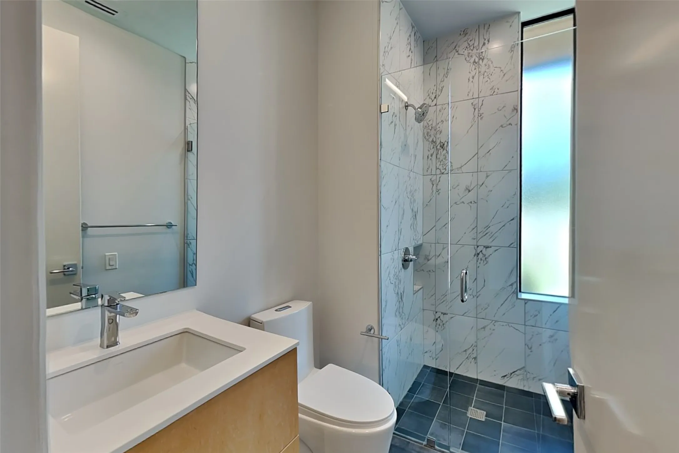 Single Family Residence For Rent in Dallas County , 103 Forest Star Drive, Dallas, Texas 75243, 3 Bedroom, 4 Bathroom, 2 Garage spaces, 2,365 Sqft, built in 2021, mls#21341724, Real Estate Agent in Dallas, Homes For Rent in Dallas county, Homes For Rent in Dallas, Realtor in Dallas Texas, Real Estate Brokerage Independent Realty Texas, Luminita Cordes Realtor