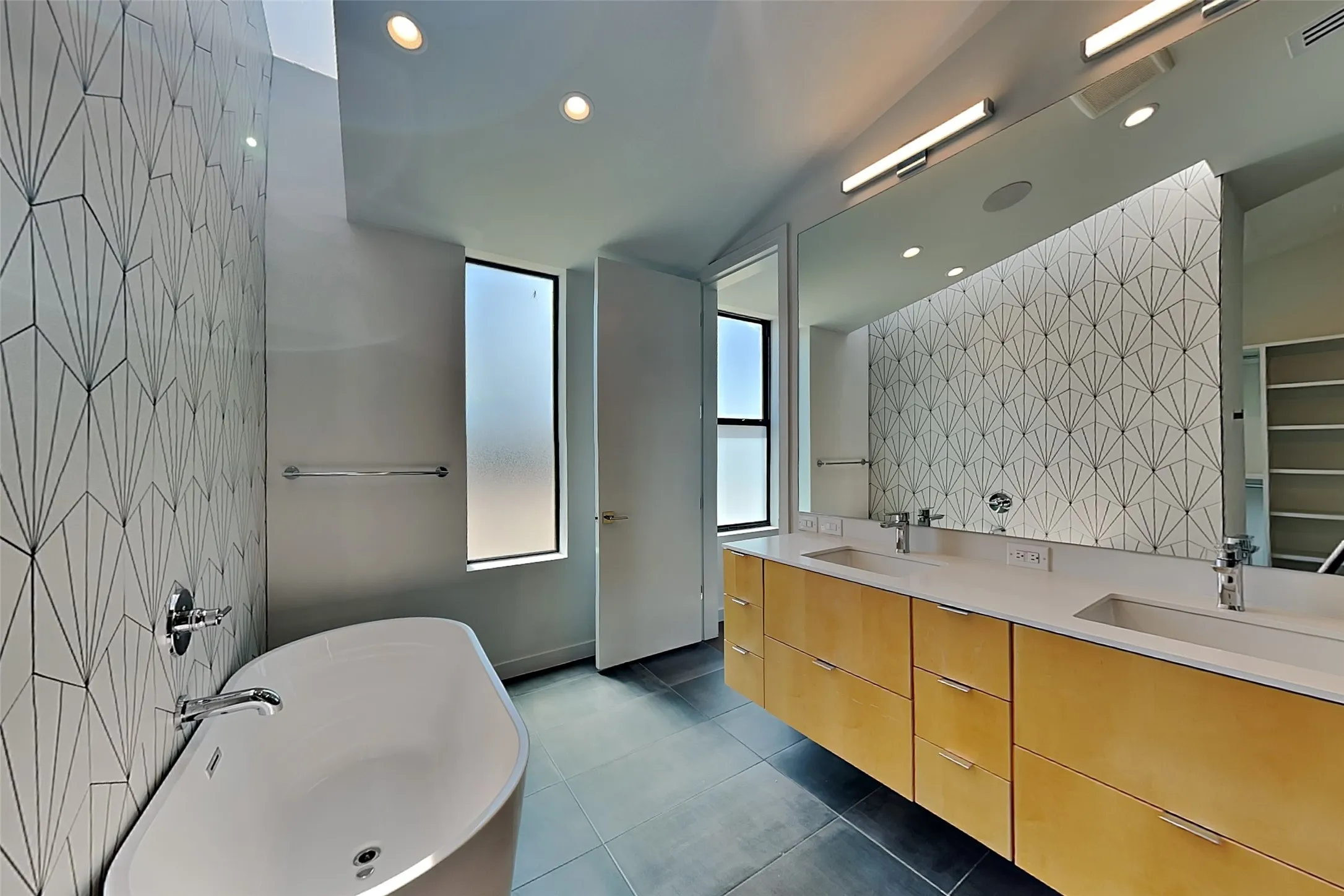 Single Family Residence For Rent in Dallas County , 103 Forest Star Drive, Dallas, Texas 75243, 3 Bedroom, 4 Bathroom, 2 Garage spaces, 2,365 Sqft, built in 2021, mls#21341724, Real Estate Agent in Dallas, Homes For Rent in Dallas county, Homes For Rent in Dallas, Realtor in Dallas Texas, Real Estate Brokerage Independent Realty Texas, Luminita Cordes Realtor