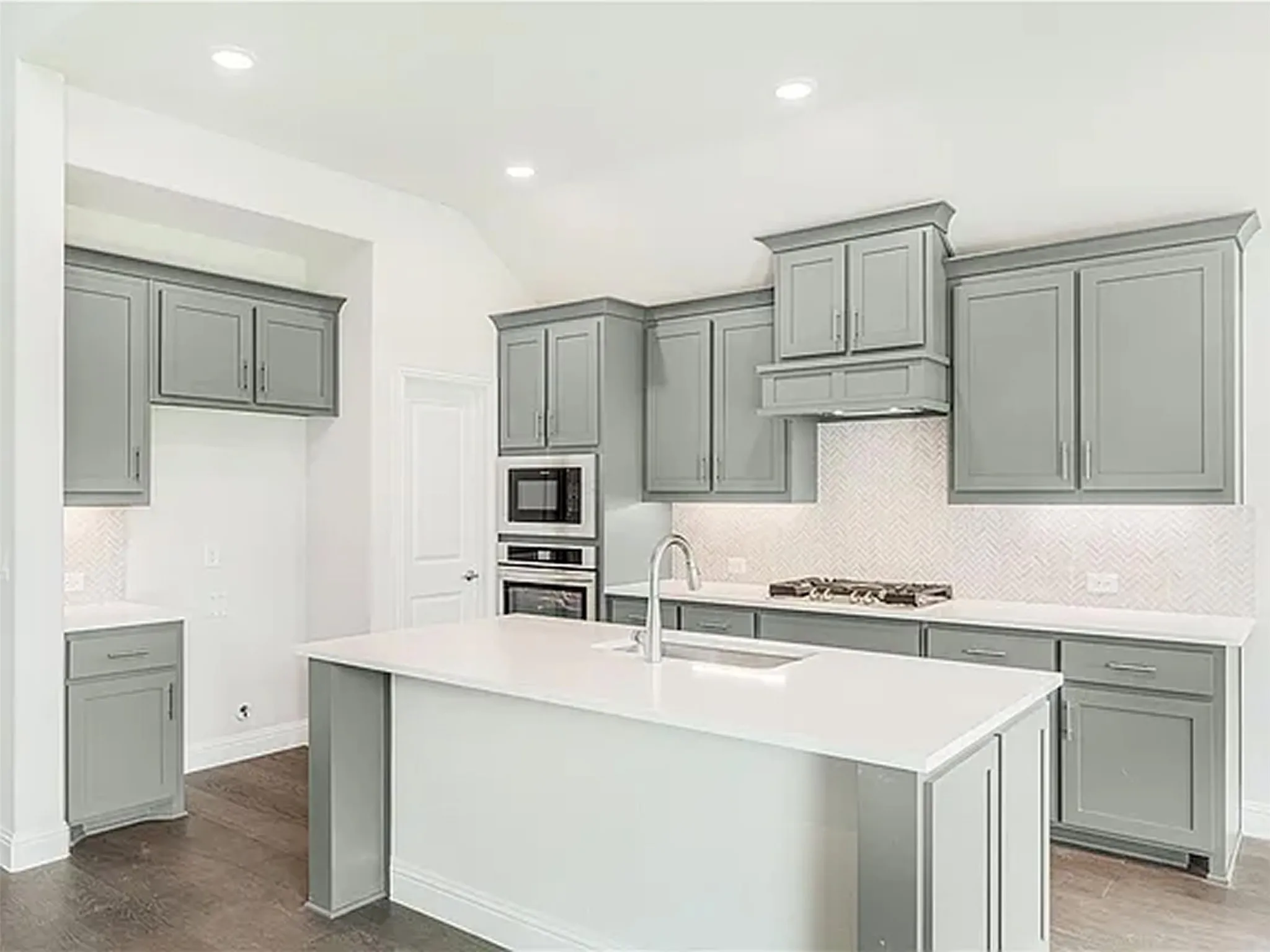 Single Family Residence For Rent in Collin County , 1010 Ridgehurst Road, Melissa, Texas 75454, 4 Bedrooms, 4 Bathrooms, 2 Garage spaces, 2,847 Sqft, built in 2024, Price $3,400, mls#21343823, Real Estate Agent in Melissa, Homes For Rent in Collin county, Homes For Rent in Melissa, Realtor in Melissa Texas, Real Estate Brokerage Independent Realty Texas, Luminita Cordes Realtor