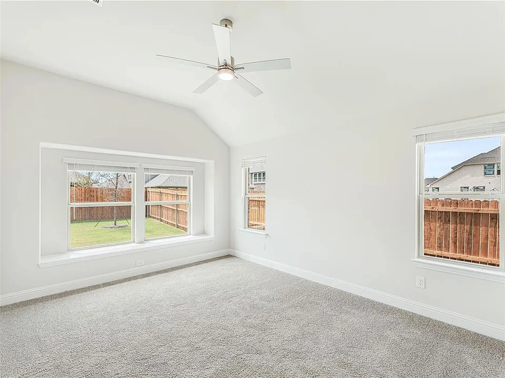 Single Family Residence For Rent in Collin County , 1010 Ridgehurst Road, Melissa, Texas 75454, 4 Bedrooms, 4 Bathrooms, 2 Garage spaces, 2,847 Sqft, built in 2024, Price $3,400, mls#21343823, Real Estate Agent in Melissa, Homes For Rent in Collin county, Homes For Rent in Melissa, Realtor in Melissa Texas, Real Estate Brokerage Independent Realty Texas, Luminita Cordes Realtor