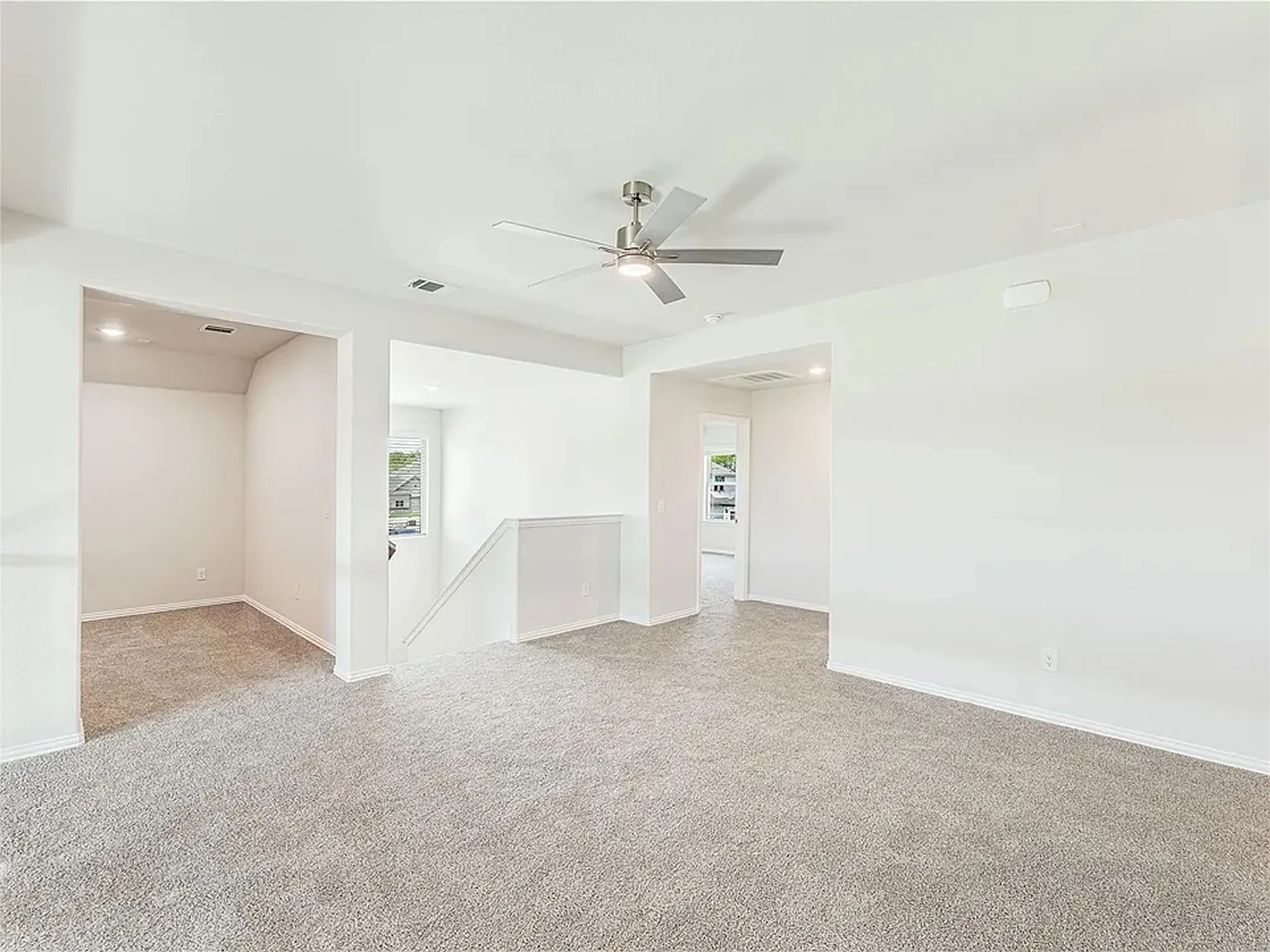 Single Family Residence For Rent in Collin County , 1010 Ridgehurst Road, Melissa, Texas 75454, 4 Bedrooms, 4 Bathrooms, 2 Garage spaces, 2,847 Sqft, built in 2024, Price $3,400, mls#21343823, Real Estate Agent in Melissa, Homes For Rent in Collin county, Homes For Rent in Melissa, Realtor in Melissa Texas, Real Estate Brokerage Independent Realty Texas, Luminita Cordes Realtor