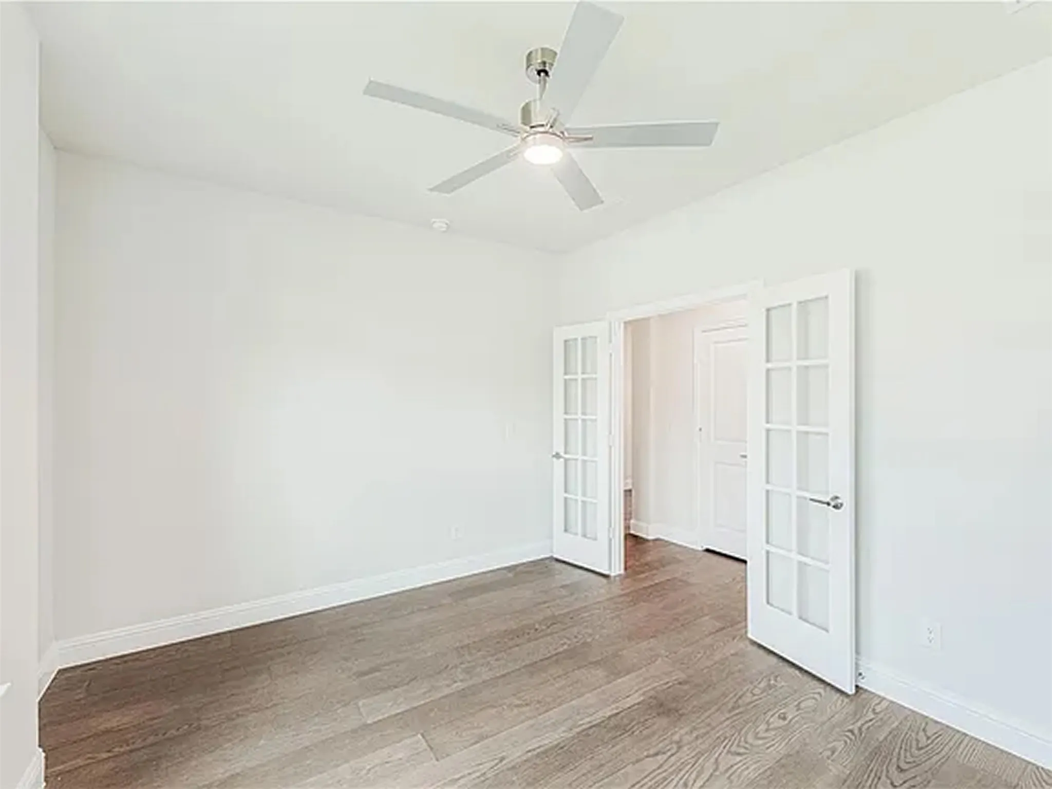 Single Family Residence For Rent in Collin County , 1010 Ridgehurst Road, Melissa, Texas 75454, 4 Bedrooms, 4 Bathrooms, 2 Garage spaces, 2,847 Sqft, built in 2024, Price $3,400, mls#21343823, Real Estate Agent in Melissa, Homes For Rent in Collin county, Homes For Rent in Melissa, Realtor in Melissa Texas, Real Estate Brokerage Independent Realty Texas, Luminita Cordes Realtor