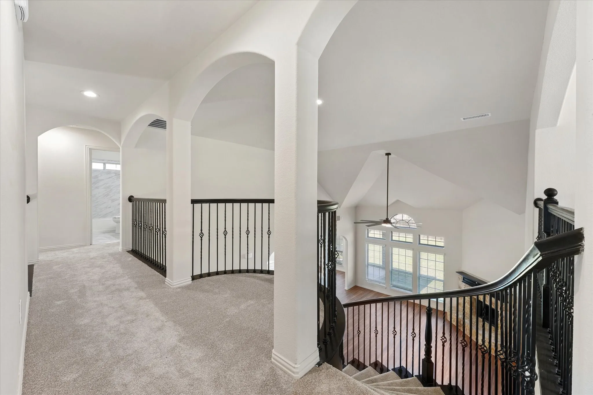 Single Family Residence For Sale in Tarrant County , 2824 Pino, Grand Prairie, Texas 75054, 5 Bedroom, 4 Bathroom, 3 Garage spaces, 3,712 Sqft, built in 2014, mls#21343304, Real Estate Agent in Grand Prairie, Homes For Sale in Tarrant county, Homes For Sale in Grand Prairie, Realtor in Grand Prairie Texas, Real Estate Brokerage Independent Realty Texas, Luminita Cordes Realtor