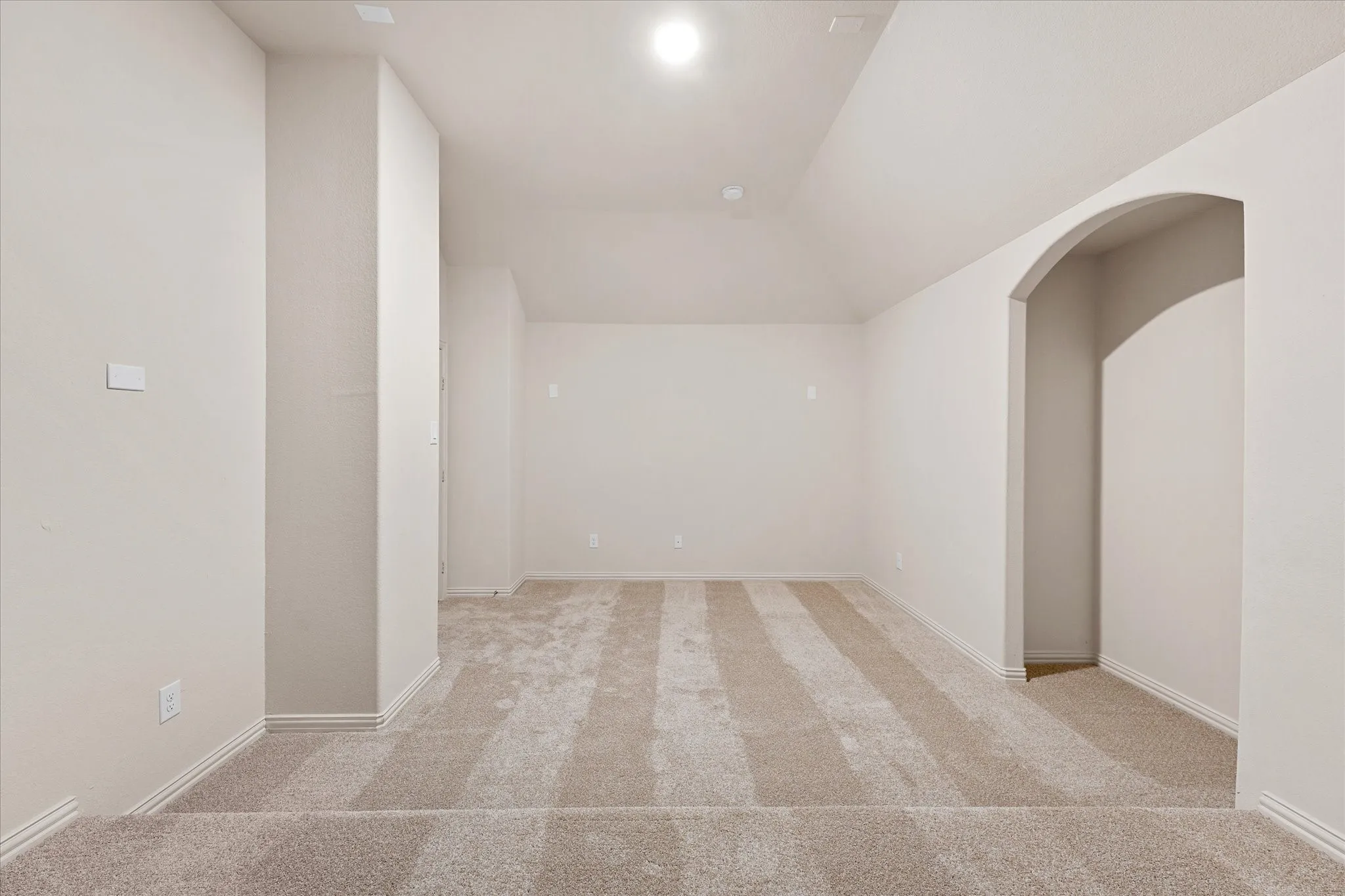 Single Family Residence For Sale in Tarrant County , 2824 Pino, Grand Prairie, Texas 75054, 5 Bedroom, 4 Bathroom, 3 Garage spaces, 3,712 Sqft, built in 2014, mls#21343304, Real Estate Agent in Grand Prairie, Homes For Sale in Tarrant county, Homes For Sale in Grand Prairie, Realtor in Grand Prairie Texas, Real Estate Brokerage Independent Realty Texas, Luminita Cordes Realtor