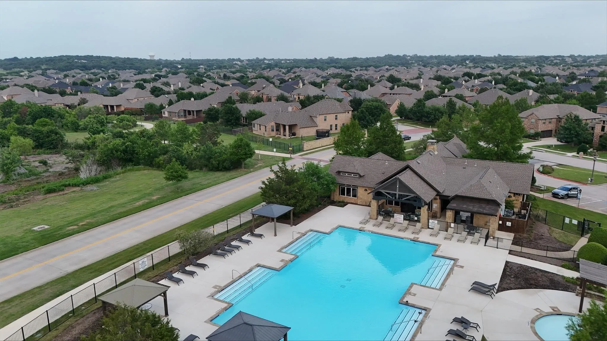 Single Family Residence For Sale in Tarrant County , 1821 Sterling Trace Drive, Keller, Texas 76248, 6 Bedroom, 4 Bathroom, 3 Garage spaces, 4,710 Sqft, built in 2011, mls#21342319, Real Estate Agent in Keller, Homes For Sale in Tarrant county, Homes For Sale in Keller, Realtor in Keller Texas, Real Estate Brokerage Independent Realty Texas, Luminita Cordes Realtor