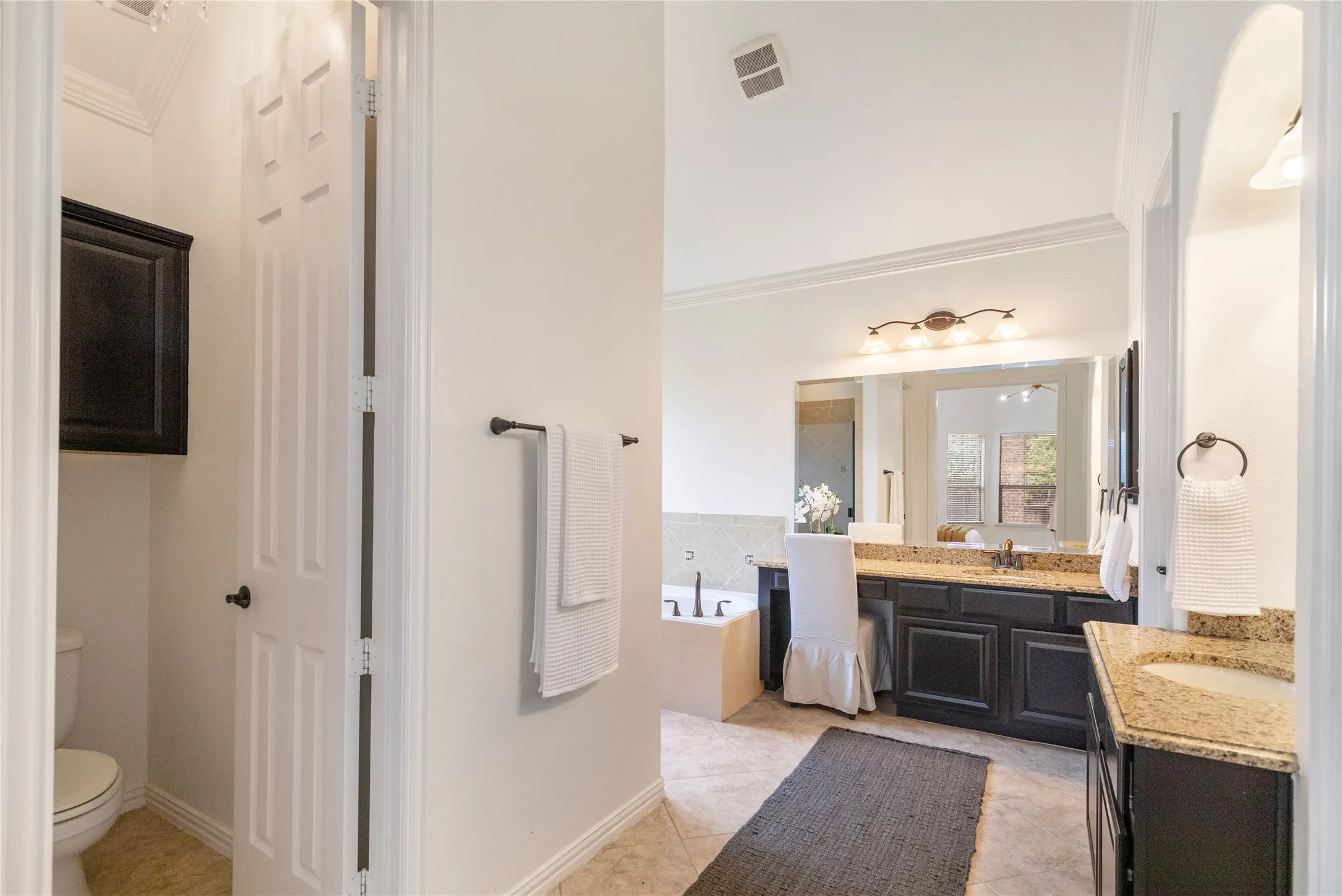 Single Family Residence For Sale in Tarrant County , 1821 Sterling Trace Drive, Keller, Texas 76248, 6 Bedroom, 4 Bathroom, 3 Garage spaces, 4,710 Sqft, built in 2011, mls#21342319, Real Estate Agent in Keller, Homes For Sale in Tarrant county, Homes For Sale in Keller, Realtor in Keller Texas, Real Estate Brokerage Independent Realty Texas, Luminita Cordes Realtor