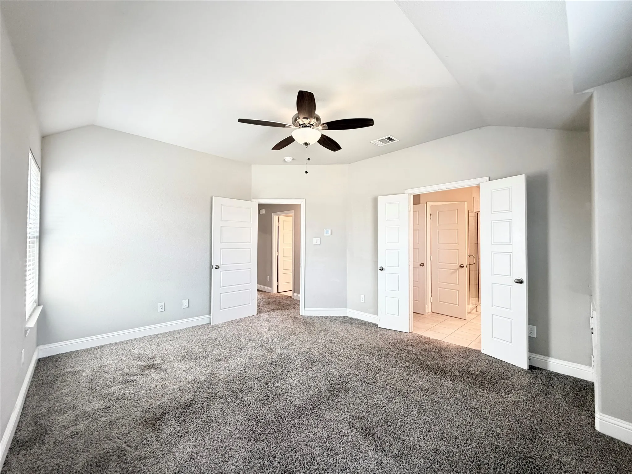 Duplex For Rent in Denton County , 4925-4927 Sanger Circle Drive, Sanger, Texas 76266, 3 Bedroom, 3 Bathroom, 2 Garage spaces, 1,481 Sqft, built in 2019, mls#21343842, Real Estate Agent in Sanger, Homes For Rent in Denton county, Homes For Rent in Sanger, Realtor in Sanger Texas, Real Estate Brokerage Independent Realty Texas, Luminita Cordes Realtor
