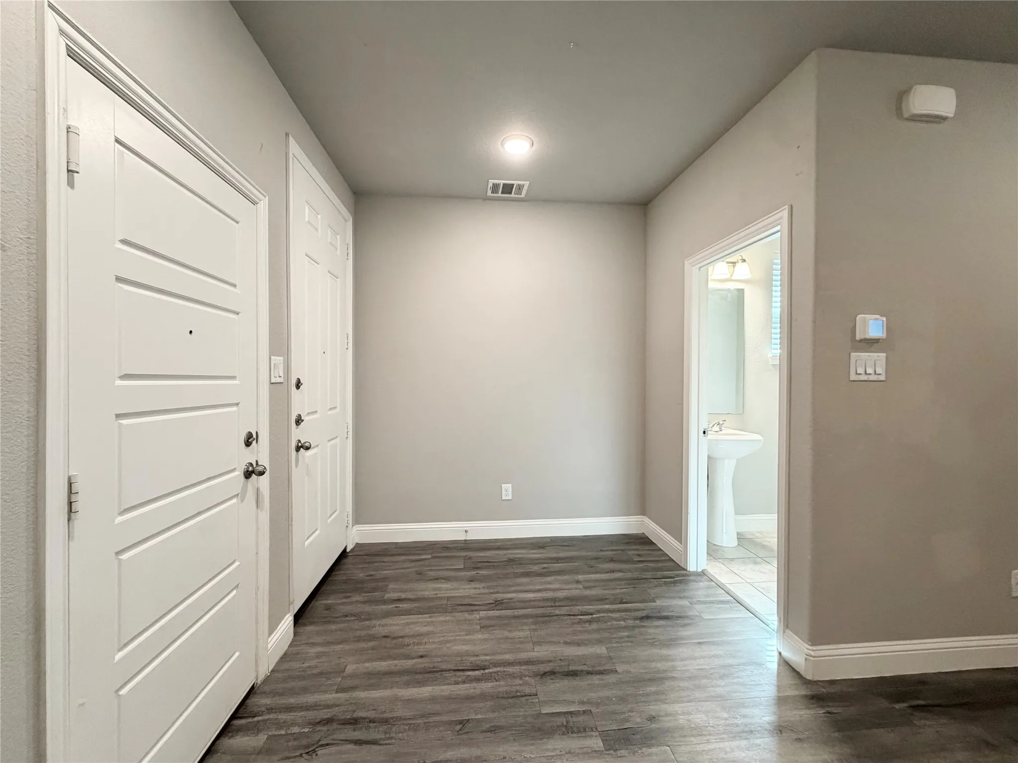 Duplex For Rent in Denton County , 4925-4927 Sanger Circle Drive, Sanger, Texas 76266, 3 Bedroom, 3 Bathroom, 2 Garage spaces, 1,481 Sqft, built in 2019, mls#21343842, Real Estate Agent in Sanger, Homes For Rent in Denton county, Homes For Rent in Sanger, Realtor in Sanger Texas, Real Estate Brokerage Independent Realty Texas, Luminita Cordes Realtor