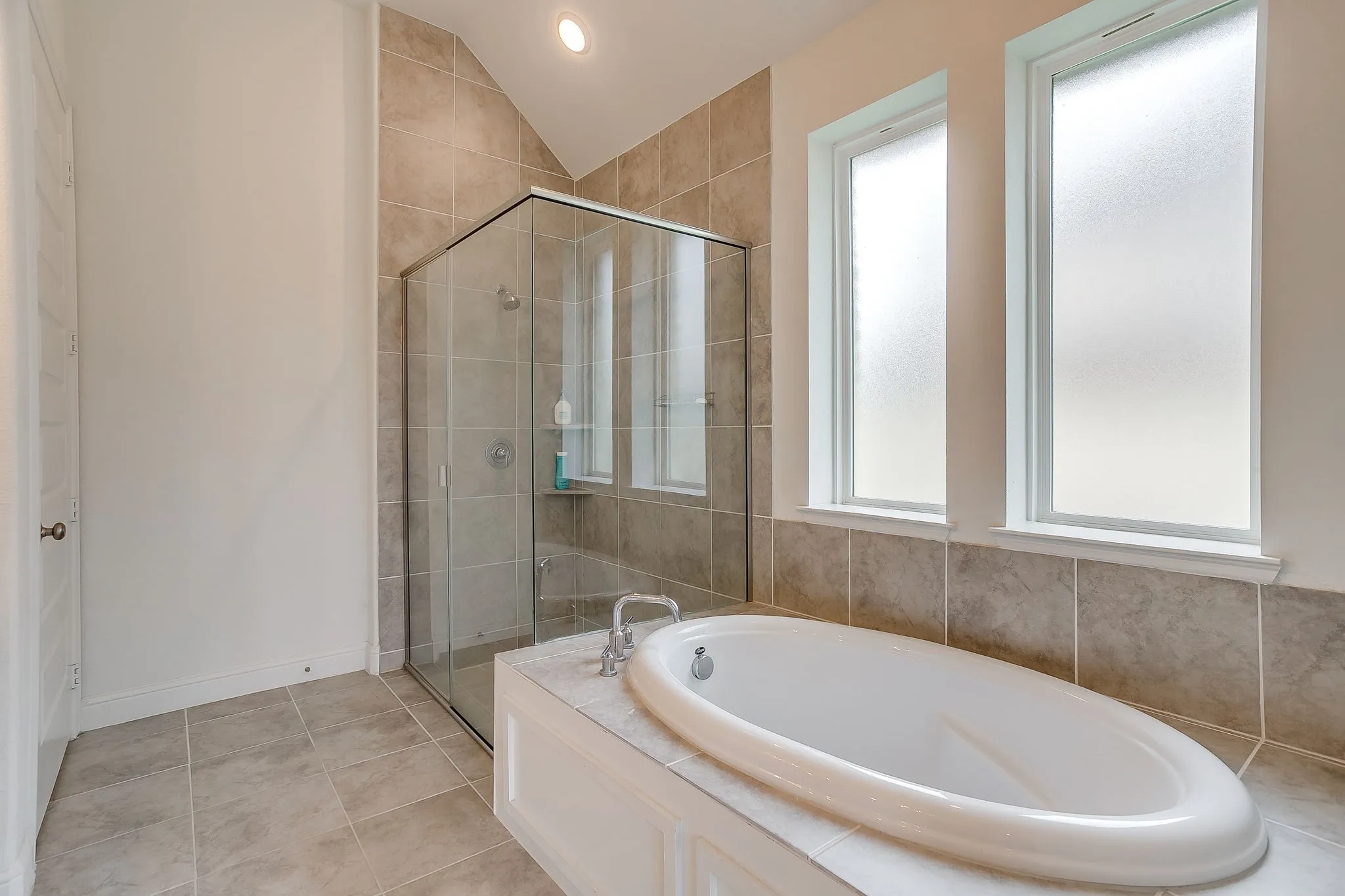 Single Family Residence For Sale in Denton County , 4713 Valley Peak Cove, Flower Mound, Texas 76262, 4 Bedroom, 3 Bathroom, 3 Garage spaces, 2,534 Sqft, built in 2022, mls#21342673, Real Estate Agent in Flower Mound, Homes For Sale in Denton county, Homes For Sale in Flower Mound, Realtor in Flower Mound Texas, Real Estate Brokerage Independent Realty Texas, Luminita Cordes Realtor