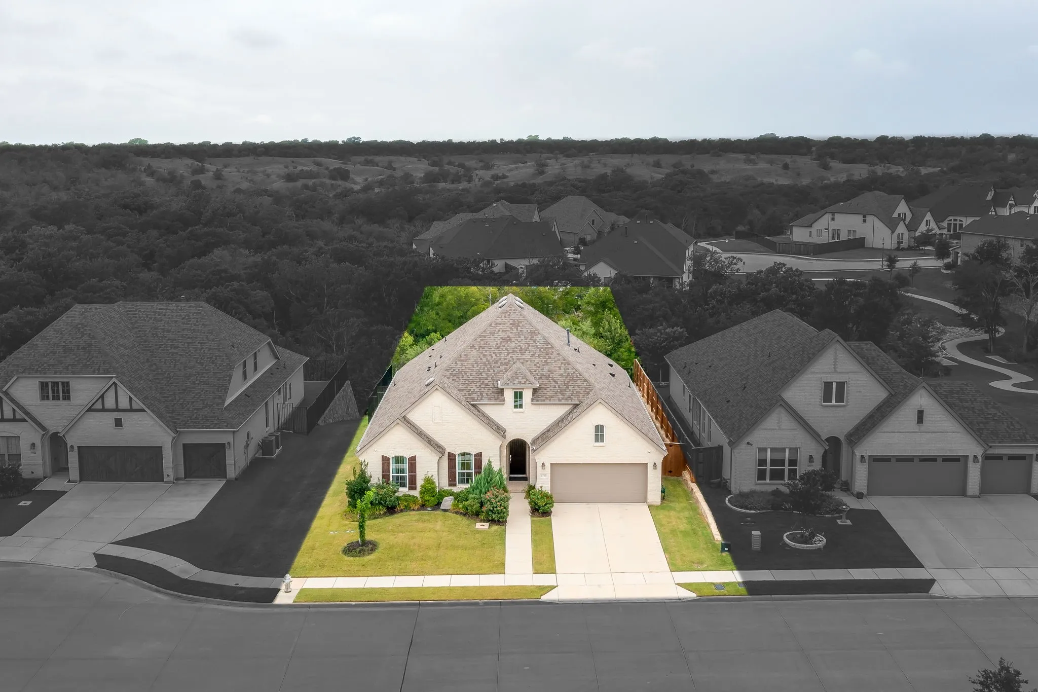 Single Family Residence For Sale in Denton County , 4713 Valley Peak Cove, Flower Mound, Texas 76262, 4 Bedroom, 3 Bathroom, 3 Garage spaces, 2,534 Sqft, built in 2022, mls#21342673, Real Estate Agent in Flower Mound, Homes For Sale in Denton county, Homes For Sale in Flower Mound, Realtor in Flower Mound Texas, Real Estate Brokerage Independent Realty Texas, Luminita Cordes Realtor