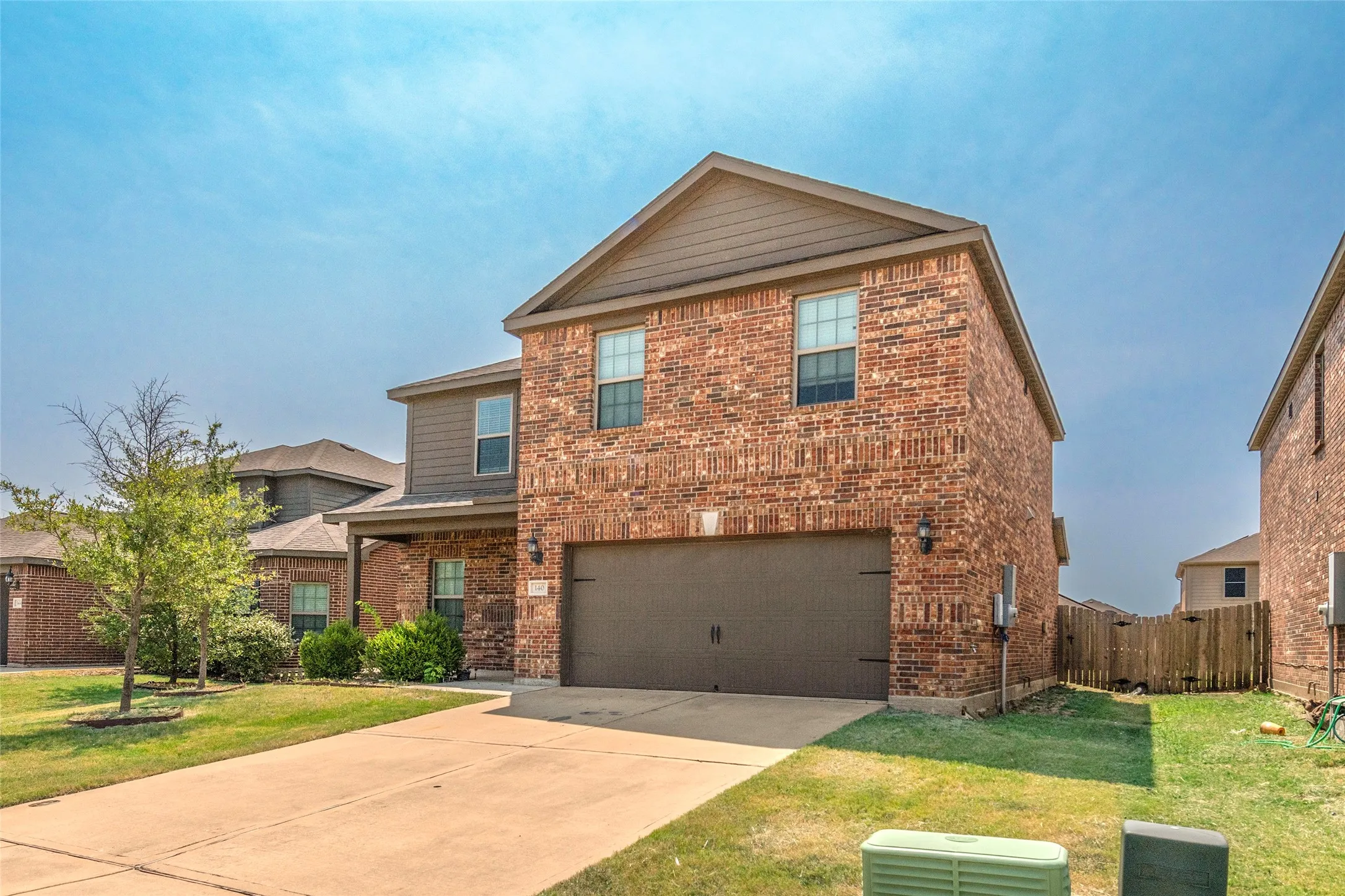 Single Family Residence For Sale in Collin County , 140 Collin Street, Anna, Texas 75409, 3 Bedroom, 3 Bathroom, 2 Garage spaces, 2,047 Sqft, built in 2018, mls#21343849, Real Estate Agent in Anna, Homes For Sale in Collin county, Homes For Sale in Anna, Realtor in Anna Texas, Real Estate Brokerage Independent Realty Texas, Luminita Cordes Realtor