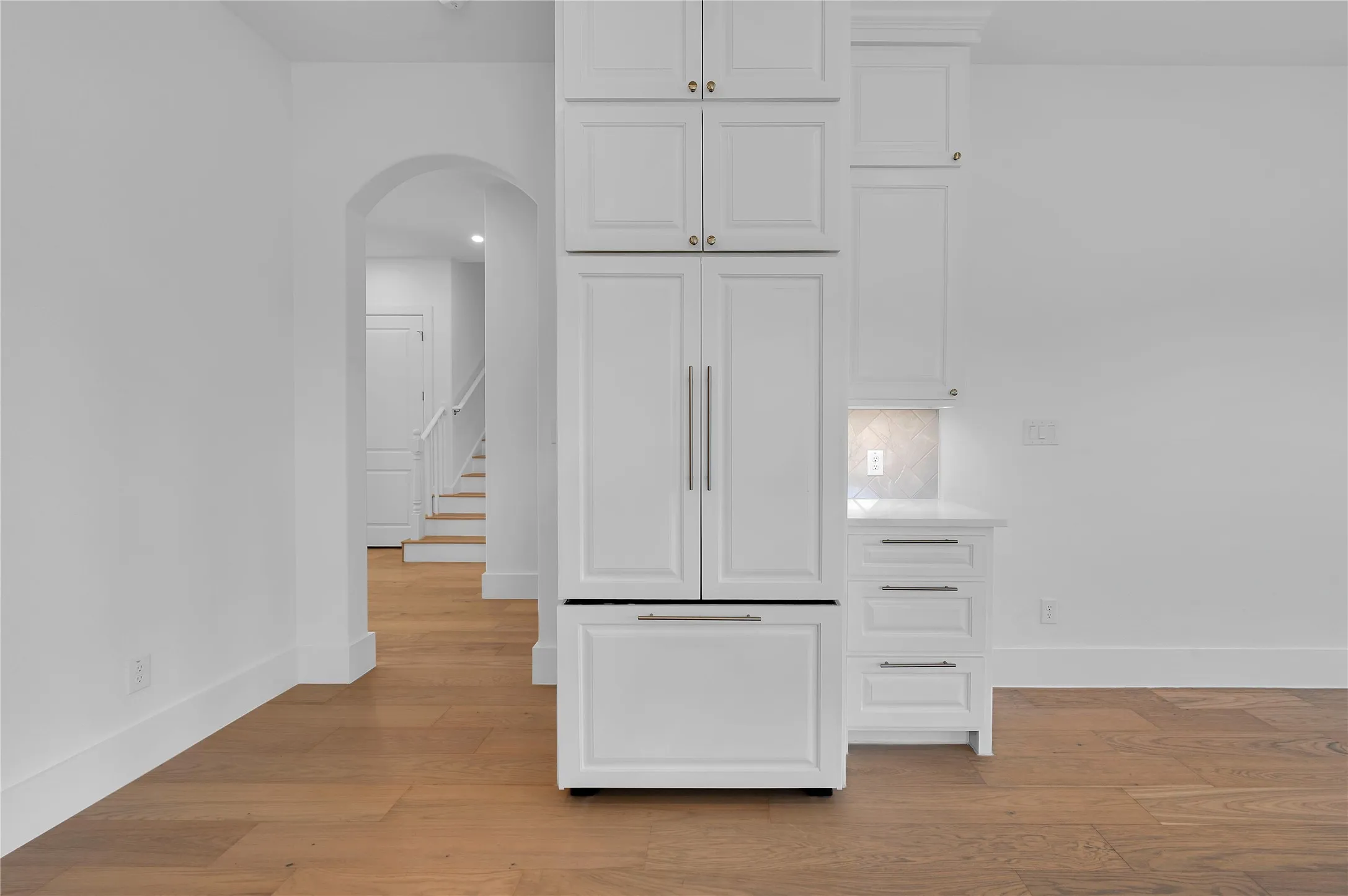 Single Family Residence For Sale in Mc Lennan County , 13052 Rainier Drive, Woodway, Texas 76712, 4 Bedroom, 4 Bathroom, 2 Garage spaces, 3,110 Sqft, built in 2025, mls#21342530, Real Estate Agent in Woodway, Homes For Sale in Mc Lennan county, Homes For Sale in Woodway, Realtor in Woodway Texas, Real Estate Brokerage Independent Realty Texas, Luminita Cordes Realtor