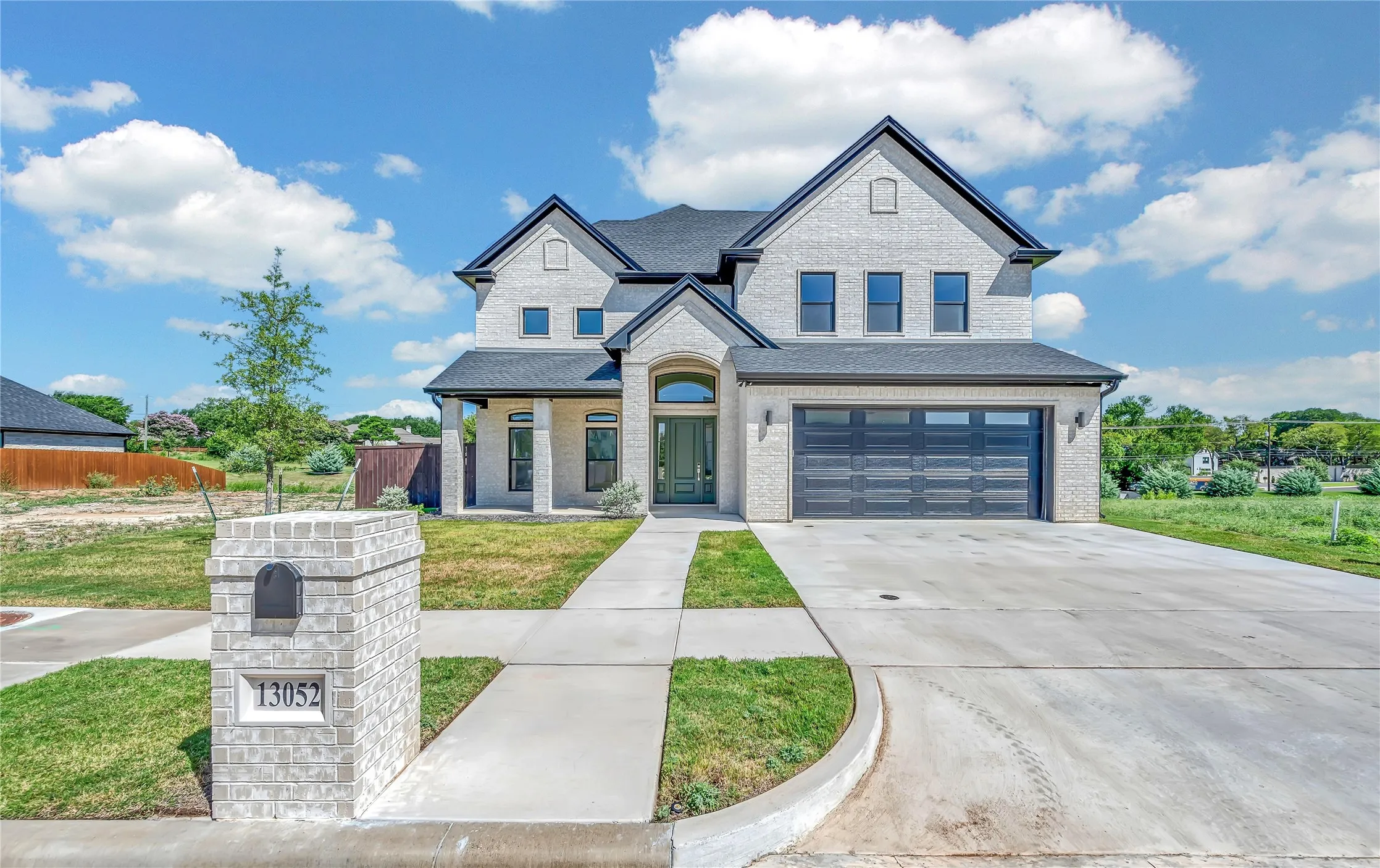 Single Family Residence For Sale in Mc Lennan County , 13052 Rainier Drive, Woodway, Texas 76712, 4 Bedroom, 4 Bathroom, 2 Garage spaces, 3,110 Sqft, built in 2025, mls#21342530, Real Estate Agent in Woodway, Homes For Sale in Mc Lennan county, Homes For Sale in Woodway, Realtor in Woodway Texas, Real Estate Brokerage Independent Realty Texas, Luminita Cordes Realtor