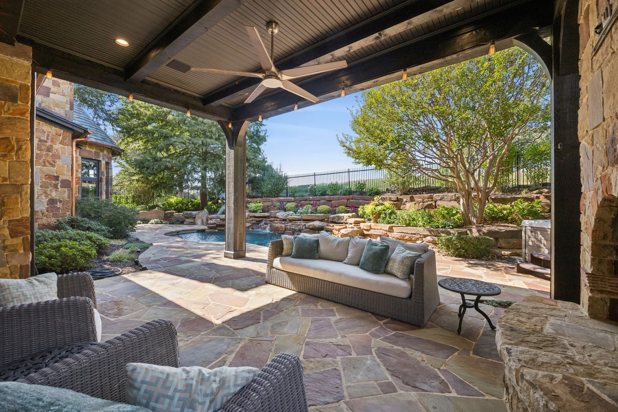 Single Family Residence For Sale in Tarrant County , 2210 Cedar Elm Terrace, Westlake, Texas 76262, 3 Bedroom, 6 Bathroom, 4 Garage spaces, 5,590 Sqft, built in 2011, mls#21340039, Real Estate Agent in Westlake, Homes For Sale in Tarrant county, Homes For Sale in Westlake, Realtor in Westlake Texas, Real Estate Brokerage Independent Realty Texas, Luminita Cordes Realtor