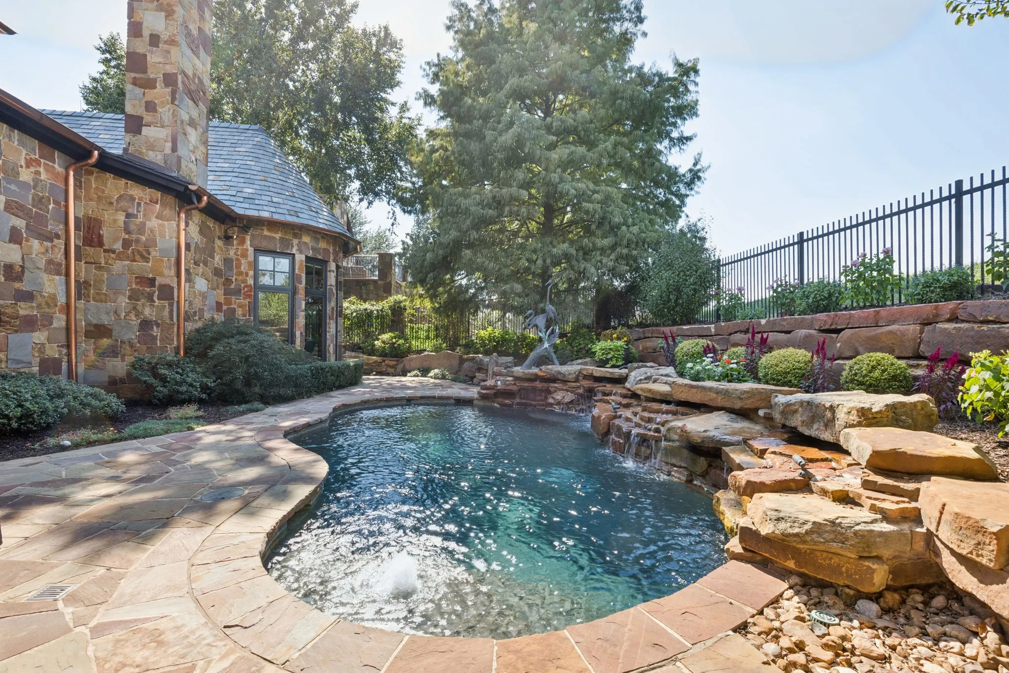 Single Family Residence For Sale in Tarrant County , 2210 Cedar Elm Terrace, Westlake, Texas 76262, 3 Bedroom, 6 Bathroom, 4 Garage spaces, 5,590 Sqft, built in 2011, mls#21340039, Real Estate Agent in Westlake, Homes For Sale in Tarrant county, Homes For Sale in Westlake, Realtor in Westlake Texas, Real Estate Brokerage Independent Realty Texas, Luminita Cordes Realtor