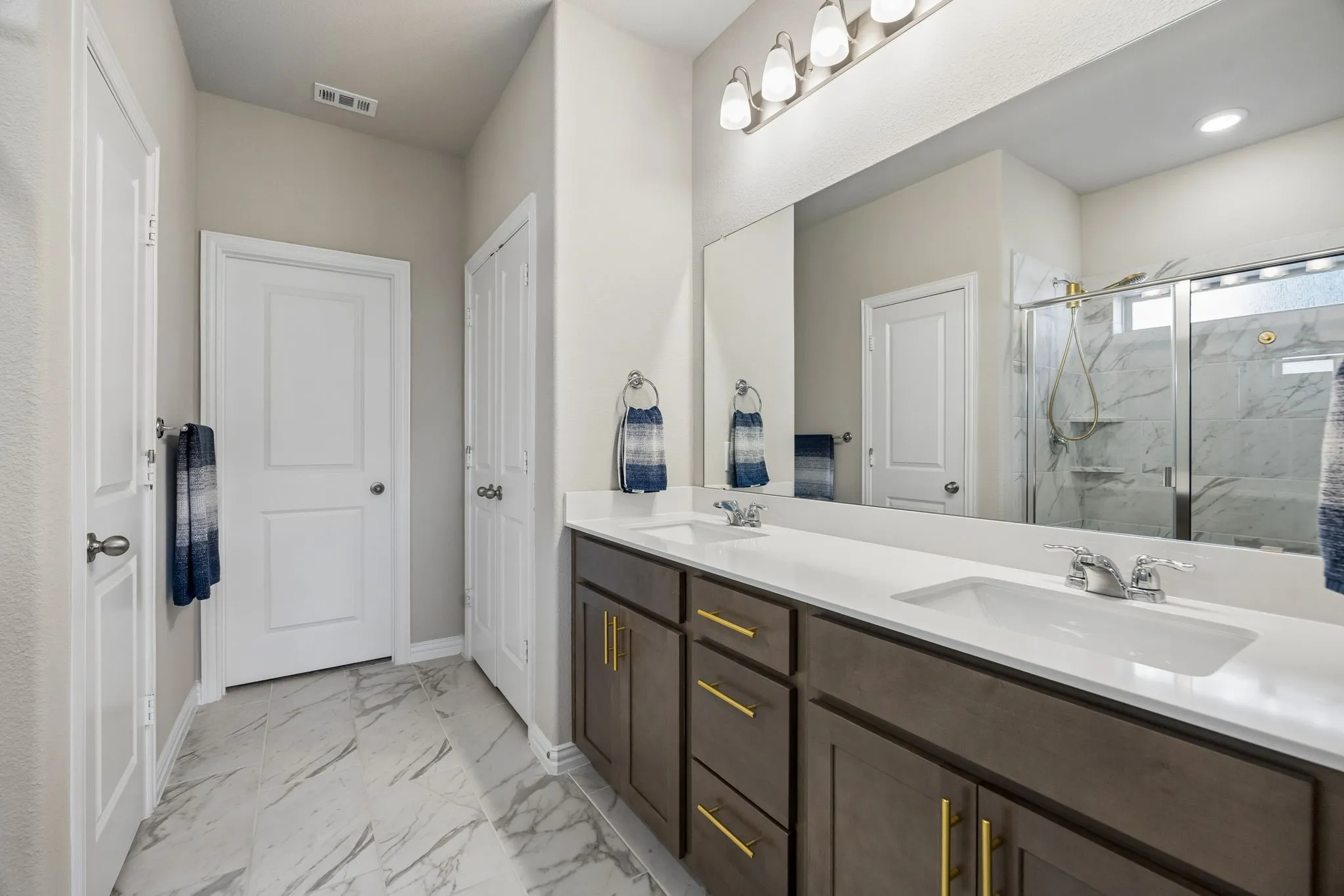 Single Family Residence For Sale in Kaufman County , 4046 Georges Bend, Crandall, Texas 75114, 4 Bedroom, 3 Bathroom, 2 Garage spaces, 2,965 Sqft, built in 2024, Price $385,000, mls#21342547, Real Estate Agent in Crandall, Homes For Sale in Kaufman county, Homes For Sale in Crandall, Realtor in Crandall Texas, Real Estate Brokerage Independent Realty Texas, Luminita Cordes Realtor