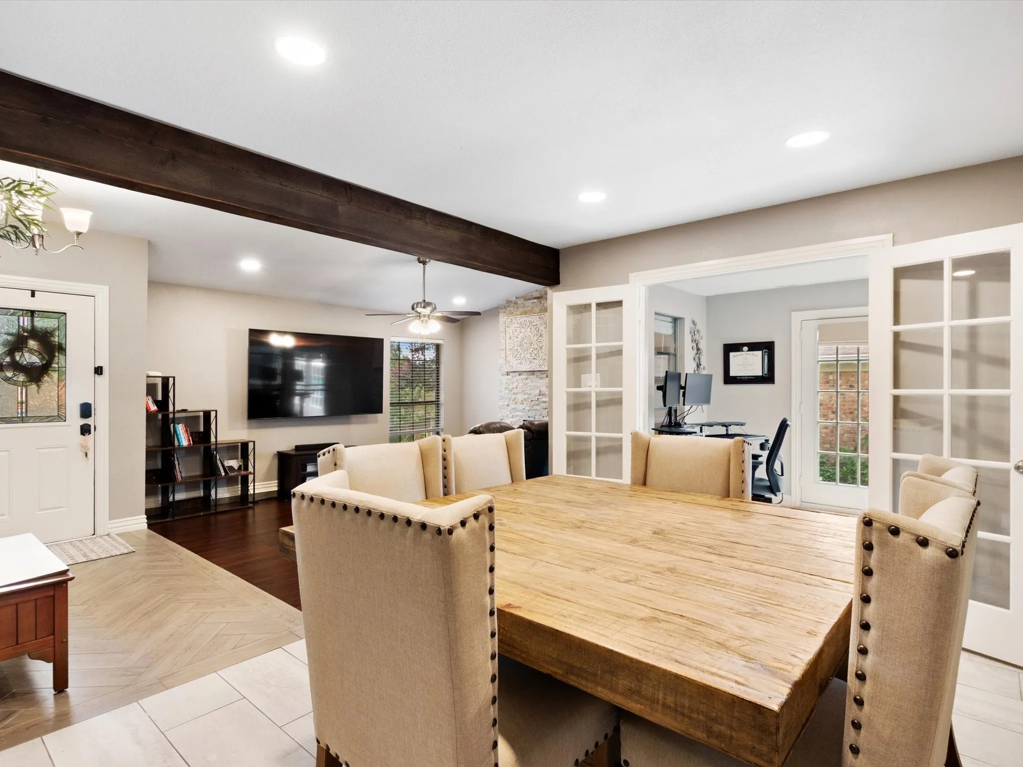 Single Family Residence For Sale in Dallas County , 2922 Spring Brook Drive, Garland, Texas 75044, 4 Bedroom, 2 Bathroom, 2 Garage spaces, 2,146 Sqft, built in 1980, mls#21343909, Real Estate Agent in Garland, Homes For Sale in Dallas county, Homes For Sale in Garland, Realtor in Garland Texas, Real Estate Brokerage Independent Realty Texas, Luminita Cordes Realtor