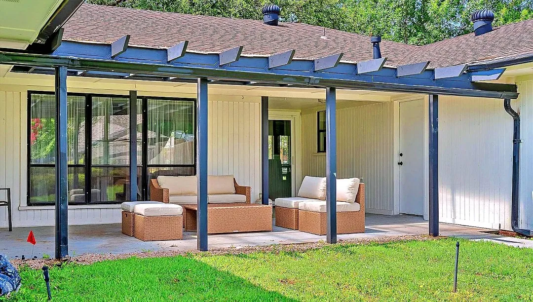 Single Family Residence For Sale in Collin County , 2521 Delmar Drive, Plano, Texas 75075, 4 Bedroom, 3 Bathroom, 2 Garage spaces, 2,570 Sqft, built in 1973, mls#21343914, Real Estate Agent in Plano, Homes For Sale in Collin county, Homes For Sale in Plano, Realtor in Plano Texas, Real Estate Brokerage Independent Realty Texas, Luminita Cordes Realtor