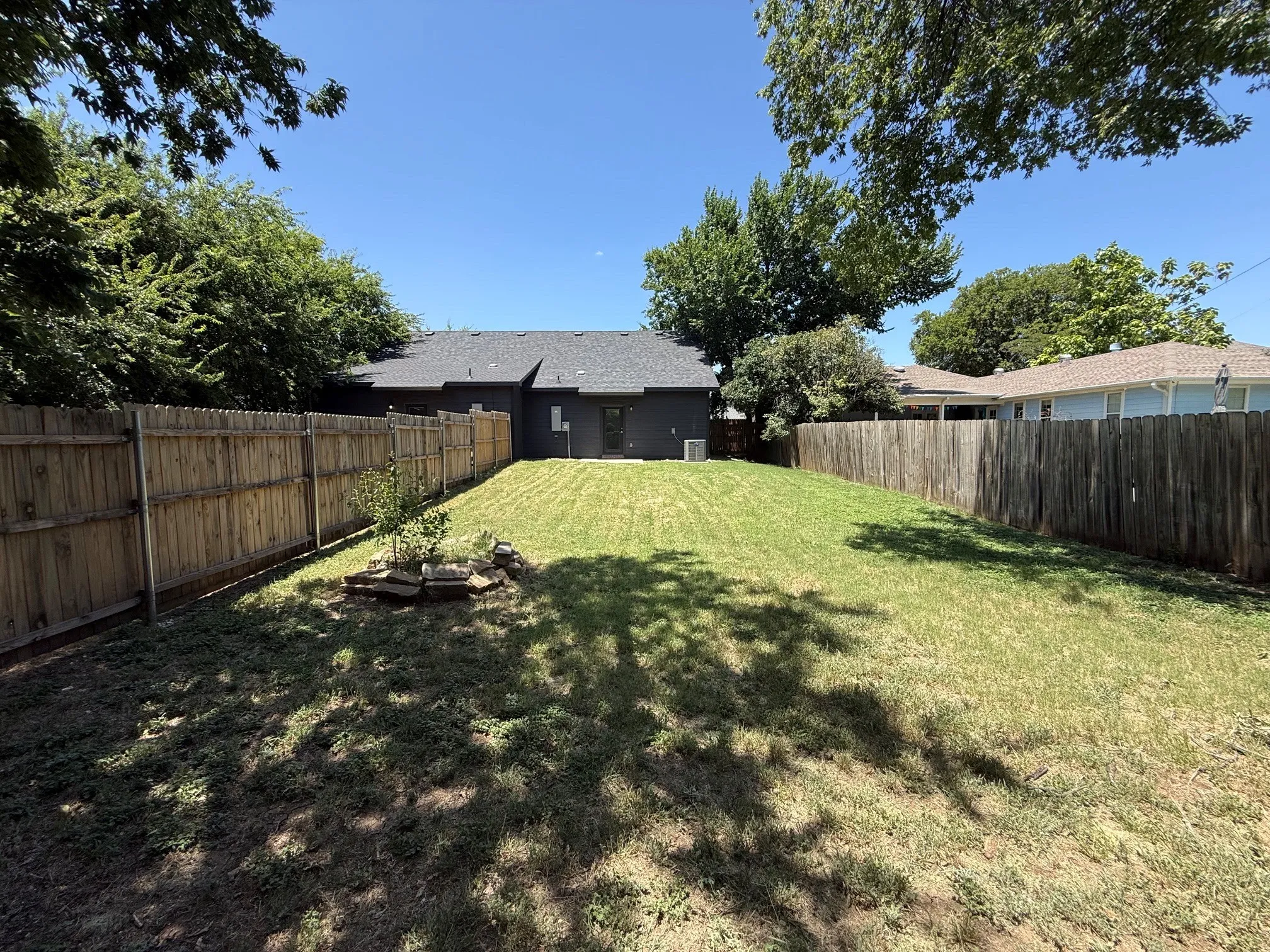 Duplex For Rent in Tarrant County , 221 San Angelo Avenue, Benbrook, Texas 76126, 3 Bedroom, 2 Bathroom, 1 Garage spaces, 1,696 Sqft, built in 1950, mls#21343927, Real Estate Agent in Benbrook, Homes For Rent in Tarrant county, Homes For Rent in Benbrook, Realtor in Benbrook Texas, Real Estate Brokerage Independent Realty Texas, Luminita Cordes Realtor