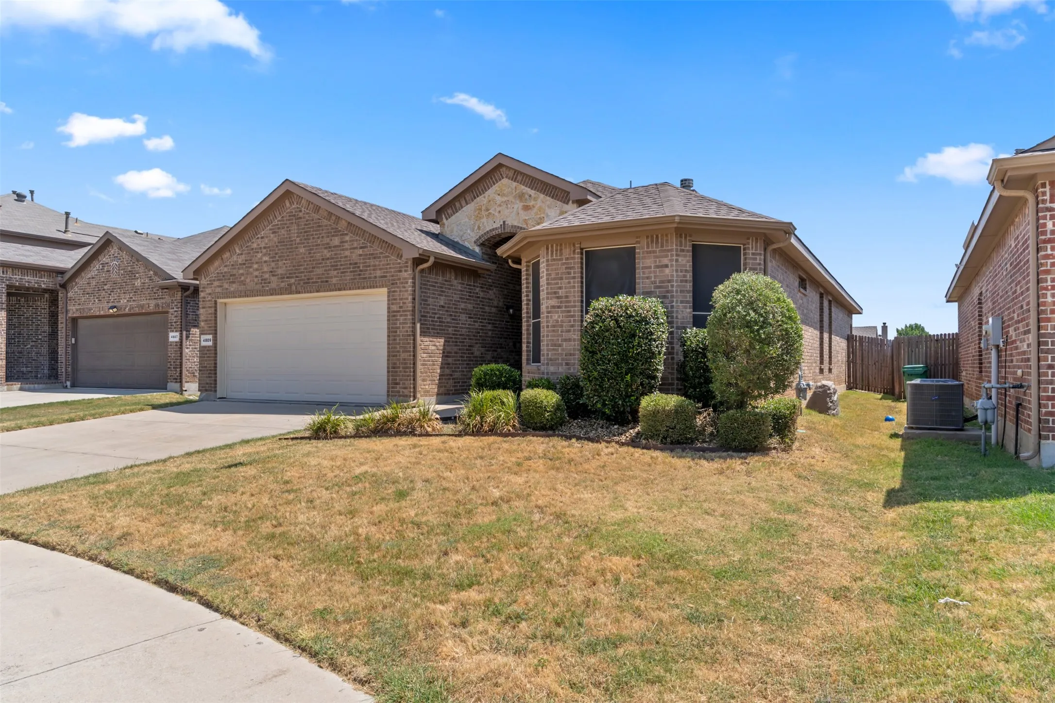 Single Family Residence For Sale in Denton County , 4809 Gunnison Drive, Denton, Texas 76208, 4 Bedroom, 2 Bathroom, 2 Garage spaces, 1,773 Sqft, built in 2014, mls#21343921, Real Estate Agent in Denton, Homes For Sale in Denton county, Homes For Sale in Denton, Realtor in Denton Texas, Real Estate Brokerage Independent Realty Texas, Luminita Cordes Realtor