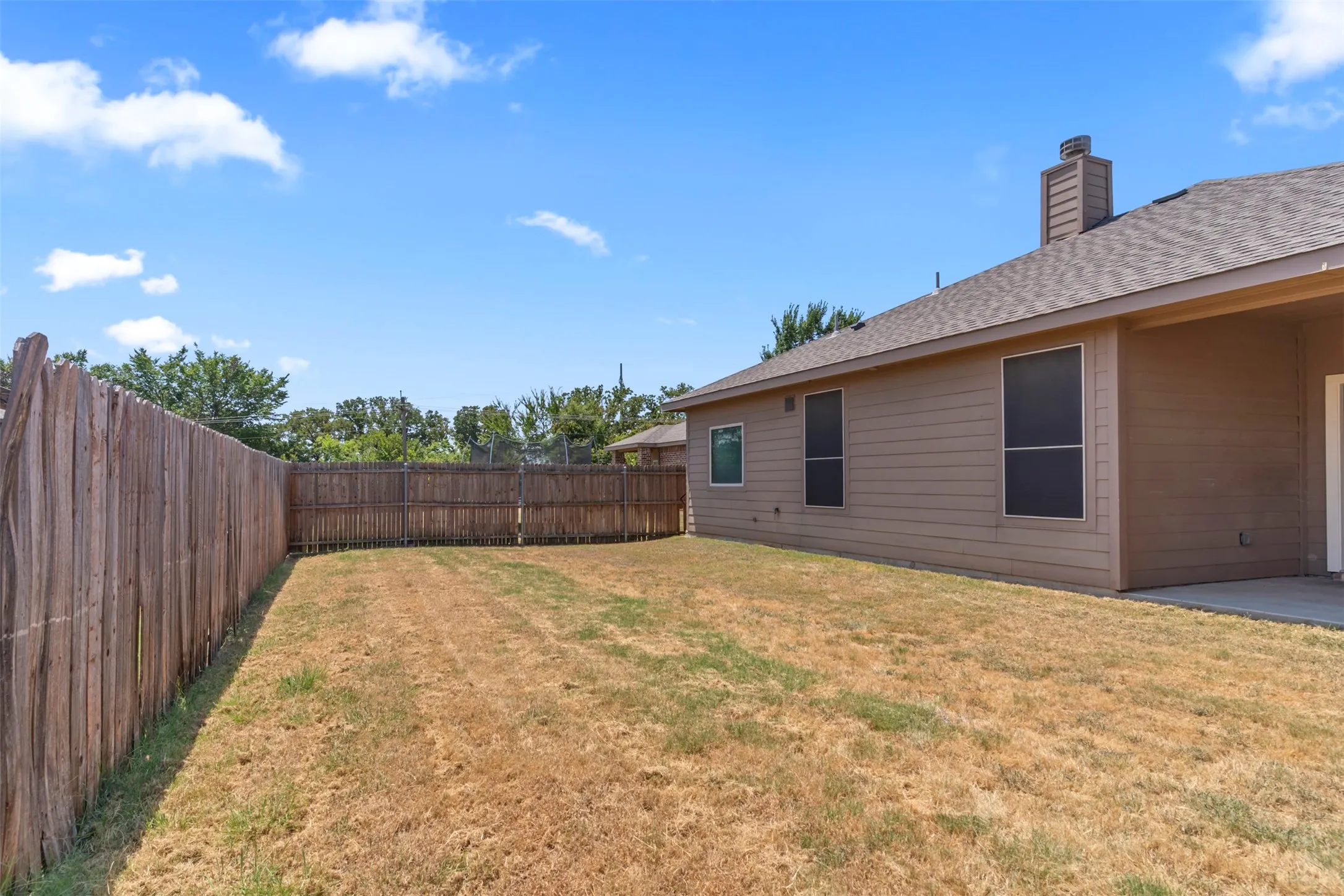 Single Family Residence For Sale in Denton County , 4809 Gunnison Drive, Denton, Texas 76208, 4 Bedroom, 2 Bathroom, 2 Garage spaces, 1,773 Sqft, built in 2014, mls#21343921, Real Estate Agent in Denton, Homes For Sale in Denton county, Homes For Sale in Denton, Realtor in Denton Texas, Real Estate Brokerage Independent Realty Texas, Luminita Cordes Realtor