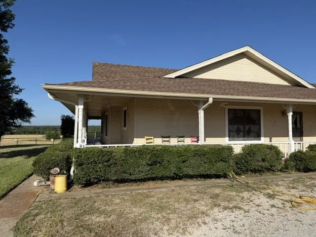 Single Family Residence For Rent in Wise County , 3629 FM 1655, Alvord, Texas 76225, 4 Bedroom, 4 Bathroom, 2 Garage spaces, 2,996 Sqft, built in 1986, mls#21341535, Real Estate Agent in Alvord, Homes For Rent in Wise county, Homes For Rent in Alvord, Realtor in Alvord Texas, Real Estate Brokerage Independent Realty Texas, Luminita Cordes Realtor