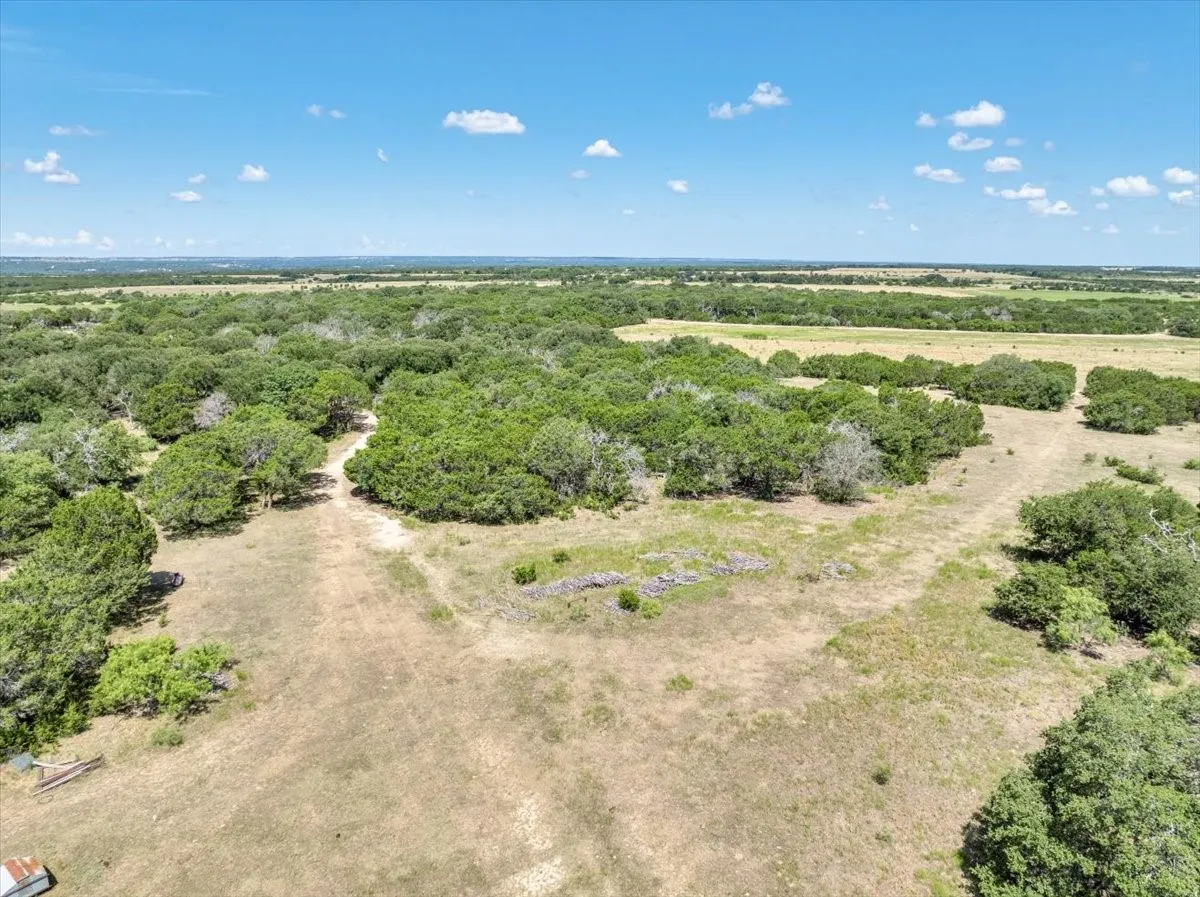 Farm For Sale in Coryell County , 310 County Road 92, Purmela, Texas 76566, 3 Bedrooms, 2 Bathrooms, Garage spaces, 1,968 Sqft, built in 1995, Price $650,000, mls#21343939, Real Estate Agent in Purmela, Homes For Sale in Coryell county, Homes For Sale in Purmela, Realtor in Purmela Texas, Real Estate Brokerage Independent Realty Texas, Luminita Cordes Realtor