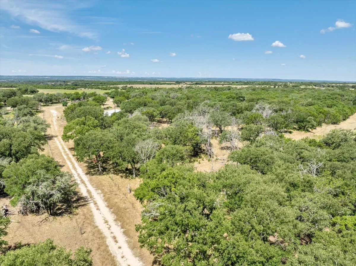 Farm For Sale in Coryell County , 310 County Road 92, Purmela, Texas 76566, 3 Bedrooms, 2 Bathrooms, Garage spaces, 1,968 Sqft, built in 1995, Price $650,000, mls#21343939, Real Estate Agent in Purmela, Homes For Sale in Coryell county, Homes For Sale in Purmela, Realtor in Purmela Texas, Real Estate Brokerage Independent Realty Texas, Luminita Cordes Realtor