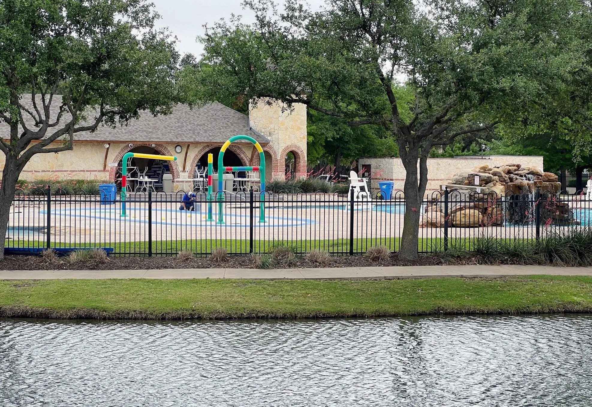 Single Family Residence For Rent in Dallas County , 10706 Gleneagles Lane, Rowlett, Texas 75089, 6 Bedroom, 3 Bathroom, 2 Garage spaces, 2,856 Sqft, built in 2001, mls#21343942, Real Estate Agent in Rowlett, Homes For Rent in Dallas county, Homes For Rent in Rowlett, Realtor in Rowlett Texas, Real Estate Brokerage Independent Realty Texas, Luminita Cordes Realtor