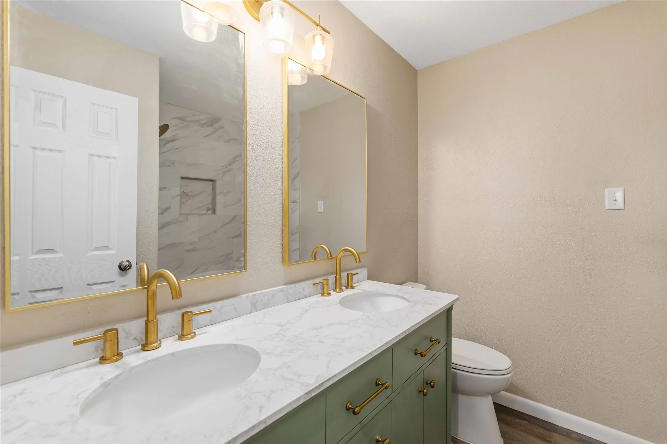 Single Family Residence For Sale in Comanche County , 209 S Austin Street, De Leon, Texas 76444, 3 Bedroom, 2 Bathroom, 2 Garage spaces, 1,476 Sqft, built in 1976, mls#21343928, Real Estate Agent in De Leon, Homes For Sale in Comanche county, Homes For Sale in De Leon, Realtor in De Leon Texas, Real Estate Brokerage Independent Realty Texas, Luminita Cordes Realtor
