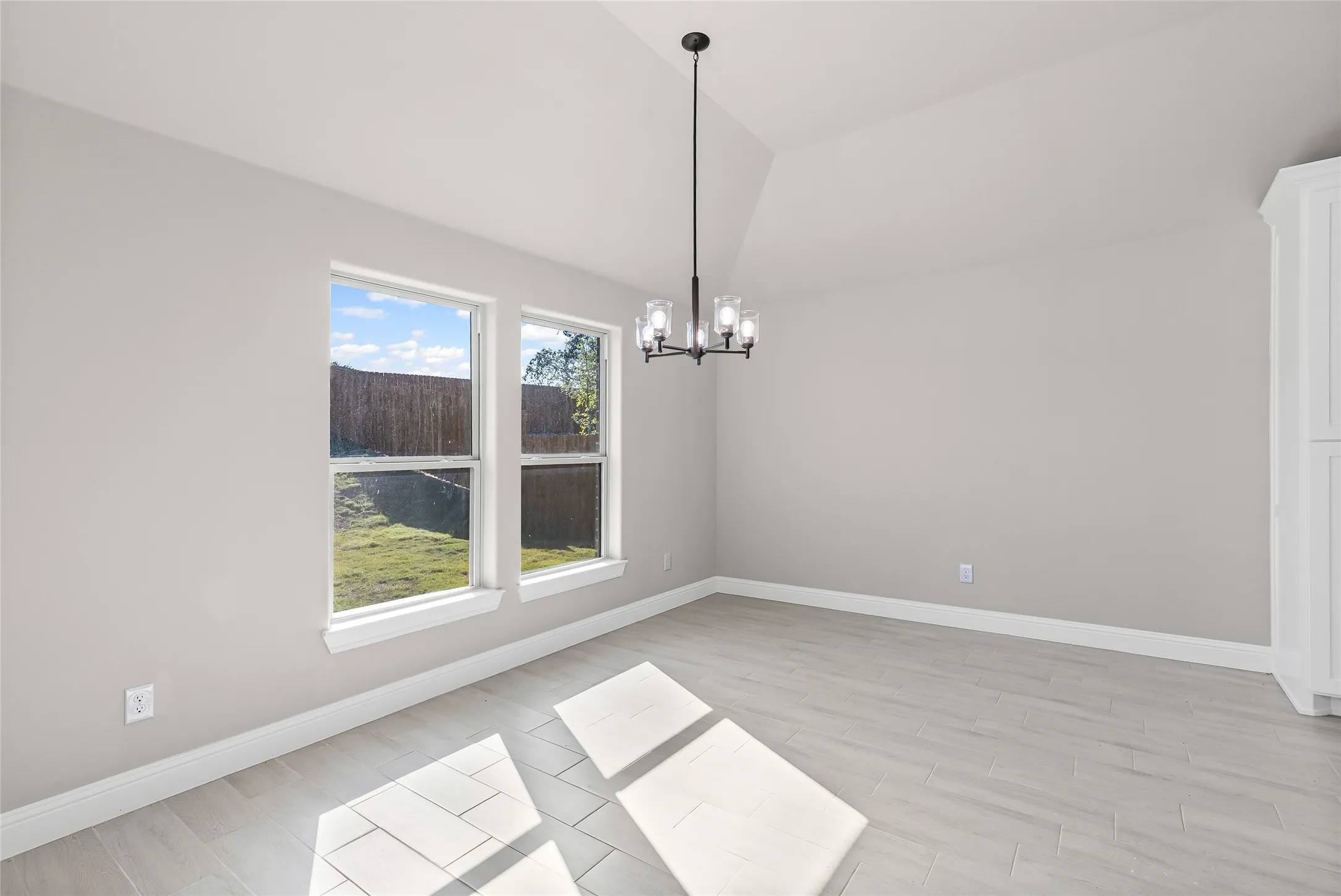 Single Family Residence For Sale in Parker County , 620 Jameson Street, Springtown, Texas 76082, 4 Bedrooms, 2 Bathrooms, 2 Garage spaces, 1,871 Sqft, built in 2025, Price $329,888, mls#21343321, Real Estate Agent in Springtown, Homes For Sale in Parker county, Homes For Sale in Springtown, Realtor in Springtown Texas, Real Estate Brokerage Independent Realty Texas, Luminita Cordes Realtor