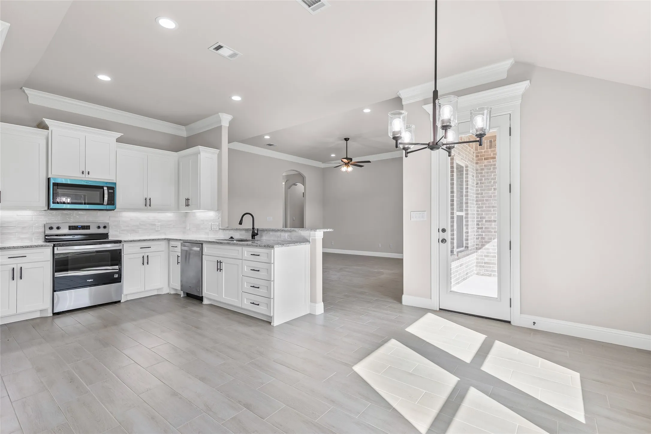 Single Family Residence For Sale in Parker County , 620 Jameson Street, Springtown, Texas 76082, 4 Bedrooms, 2 Bathrooms, 2 Garage spaces, 1,871 Sqft, built in 2025, Price $329,888, mls#21343321, Real Estate Agent in Springtown, Homes For Sale in Parker county, Homes For Sale in Springtown, Realtor in Springtown Texas, Real Estate Brokerage Independent Realty Texas, Luminita Cordes Realtor