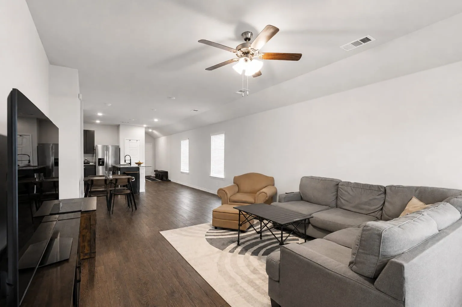 Single Family Residence For Sale in Tarrant County , 1137 Takeoff Avenue, Fort Worth, Texas 76131, 3 Bedroom, 2 Bathroom, 2 Garage spaces, 1,420 Sqft, built in 2023, mls#21343703, Real Estate Agent in Fort Worth, Homes For Sale in Tarrant county, Homes For Sale in Fort Worth, Realtor in Fort Worth Texas, Real Estate Brokerage Independent Realty Texas, Luminita Cordes Realtor