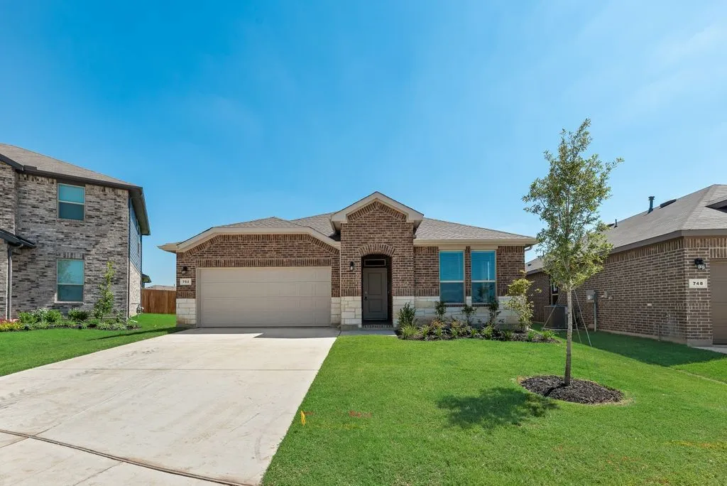 Single Family Residence For Rent in Denton County , 752 Rubicon Road, Fort Worth, Texas 76247, 5 Bedroom, 2 Bathroom, 2 Garage spaces, 2,095 Sqft, built in 2026, mls#21341824, Real Estate Agent in Fort Worth, Homes For Rent in Denton county, Homes For Rent in Fort Worth, Realtor in Fort Worth Texas, Real Estate Brokerage Independent Realty Texas, Luminita Cordes Realtor