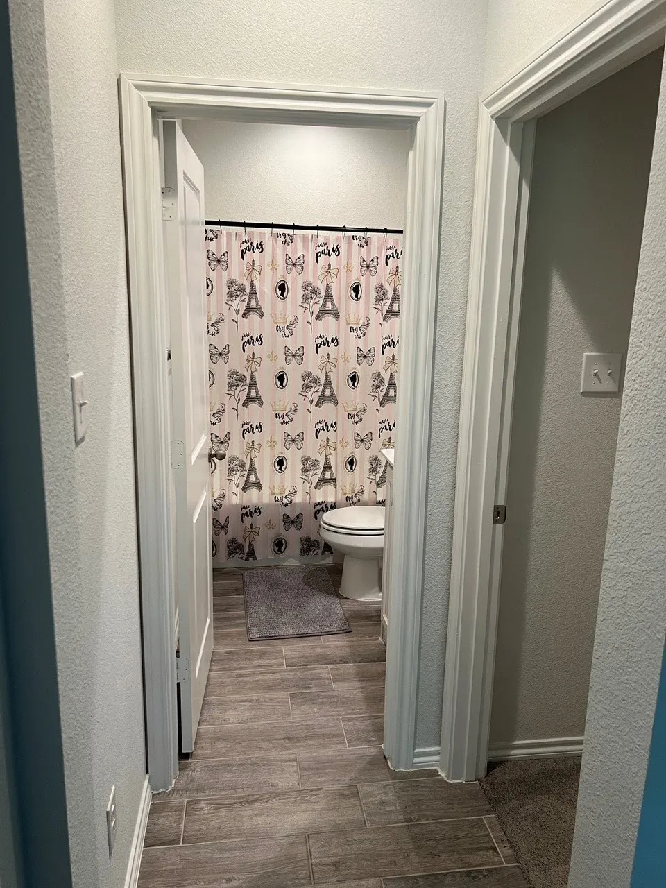 Single Family Residence For Rent in Denton County , 932 Crockett Street, Aubrey, Texas 76227, 5 Bedroom, 3 Bathroom, 2 Garage spaces, 2,600 Sqft, built in 2022, mls#21343879, Real Estate Agent in Aubrey, Homes For Rent in Denton county, Homes For Rent in Aubrey, Realtor in Aubrey Texas, Real Estate Brokerage Independent Realty Texas, Luminita Cordes Realtor