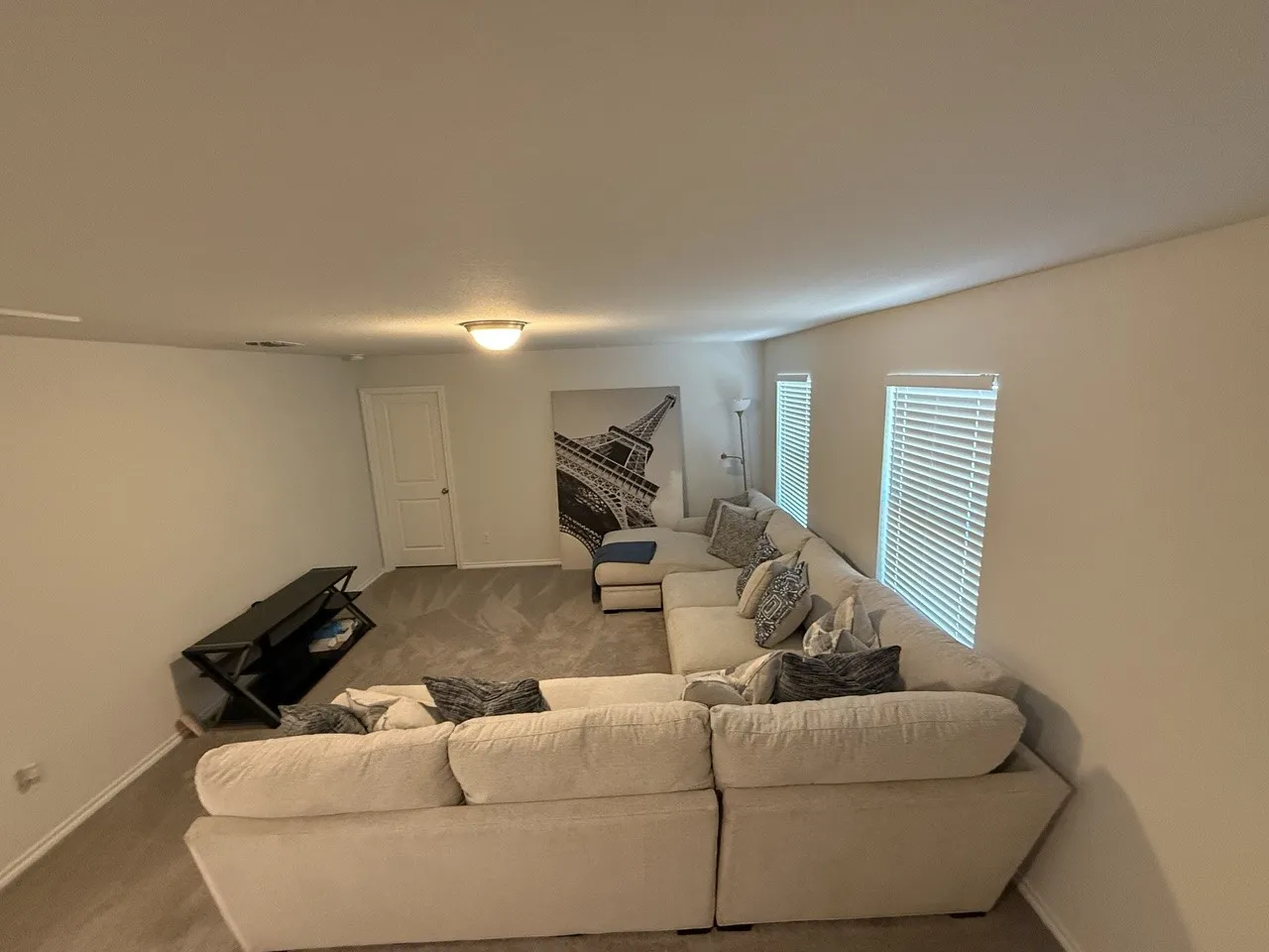 Single Family Residence For Rent in Denton County , 932 Crockett Street, Aubrey, Texas 76227, 5 Bedroom, 3 Bathroom, 2 Garage spaces, 2,600 Sqft, built in 2022, mls#21343879, Real Estate Agent in Aubrey, Homes For Rent in Denton county, Homes For Rent in Aubrey, Realtor in Aubrey Texas, Real Estate Brokerage Independent Realty Texas, Luminita Cordes Realtor