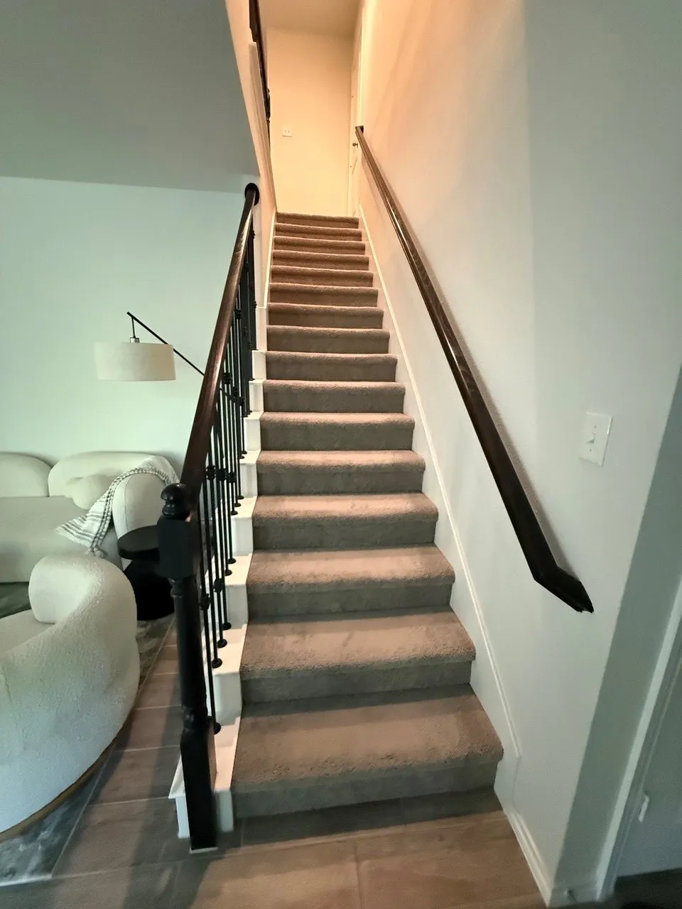 Single Family Residence For Rent in Denton County , 932 Crockett Street, Aubrey, Texas 76227, 5 Bedroom, 3 Bathroom, 2 Garage spaces, 2,600 Sqft, built in 2022, mls#21343879, Real Estate Agent in Aubrey, Homes For Rent in Denton county, Homes For Rent in Aubrey, Realtor in Aubrey Texas, Real Estate Brokerage Independent Realty Texas, Luminita Cordes Realtor