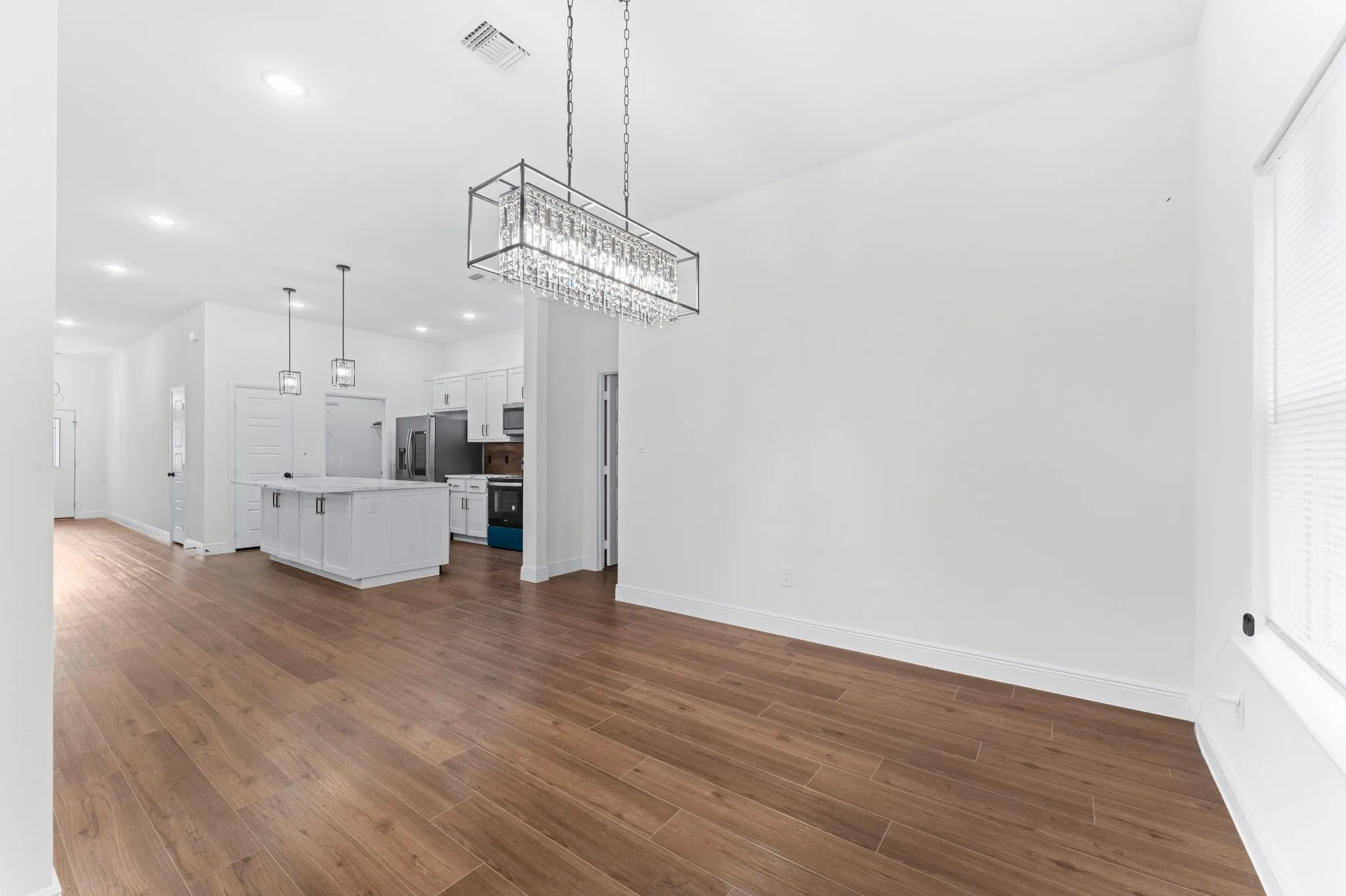 Single Family Residence For Sale in Dallas County , 4507 Metropolitan Avenue, Dallas, Texas 75210, 3 Bedroom, 2 Bathroom, 2 Garage spaces, 1,755 Sqft, built in 2025, mls#21340884, Real Estate Agent in Dallas, Homes For Sale in Dallas county, Homes For Sale in Dallas, Realtor in Dallas Texas, Real Estate Brokerage Independent Realty Texas, Luminita Cordes Realtor